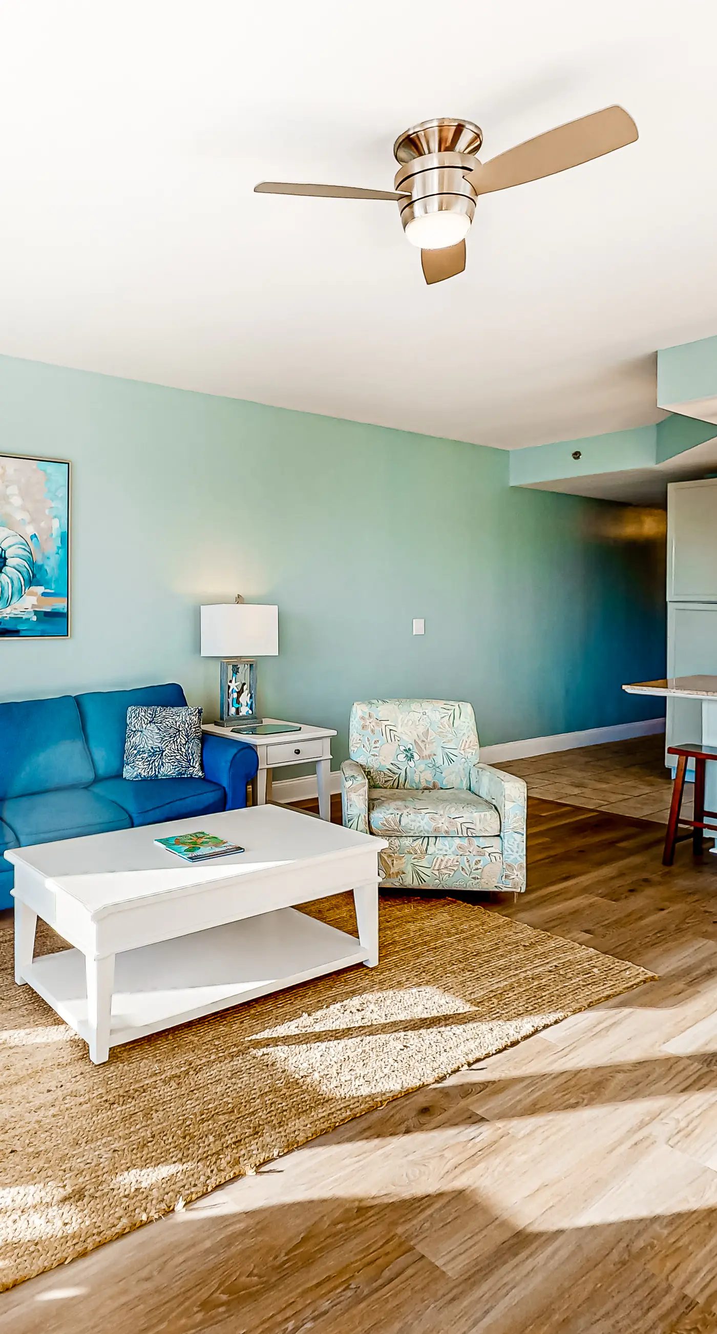 Resort condo rental w/shared hot tub, resort pools, and fitness center