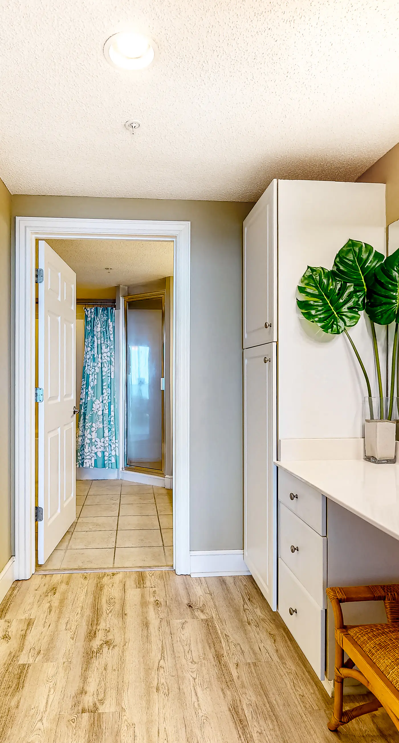 Sun-soaked oceanfront escape with pool, hot tub, central AC, & tennis court