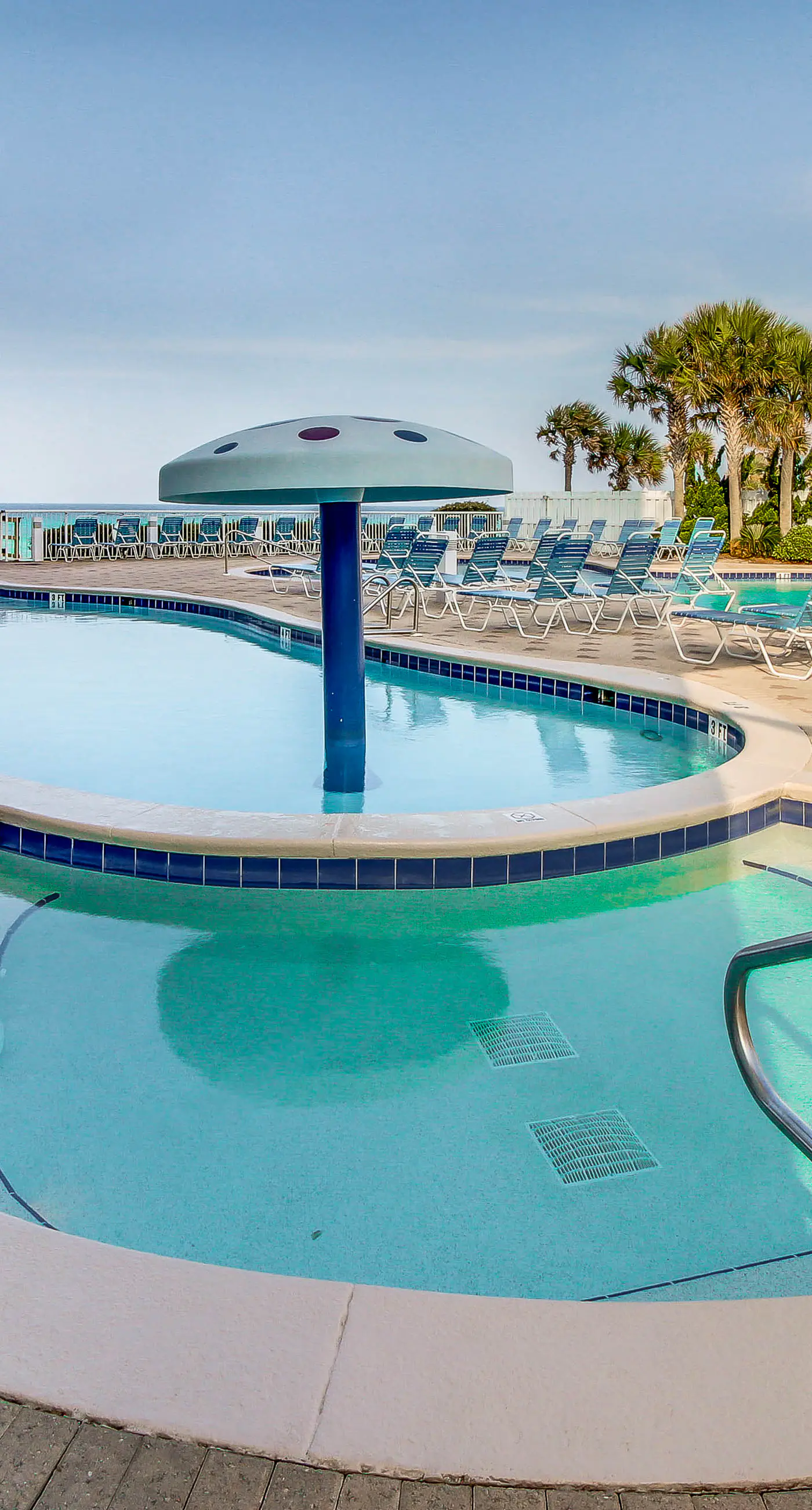 17th Floor Beachfront Condo w/ Free WiFi, Shared Pools, Hot Tub, Tennis, & Gym