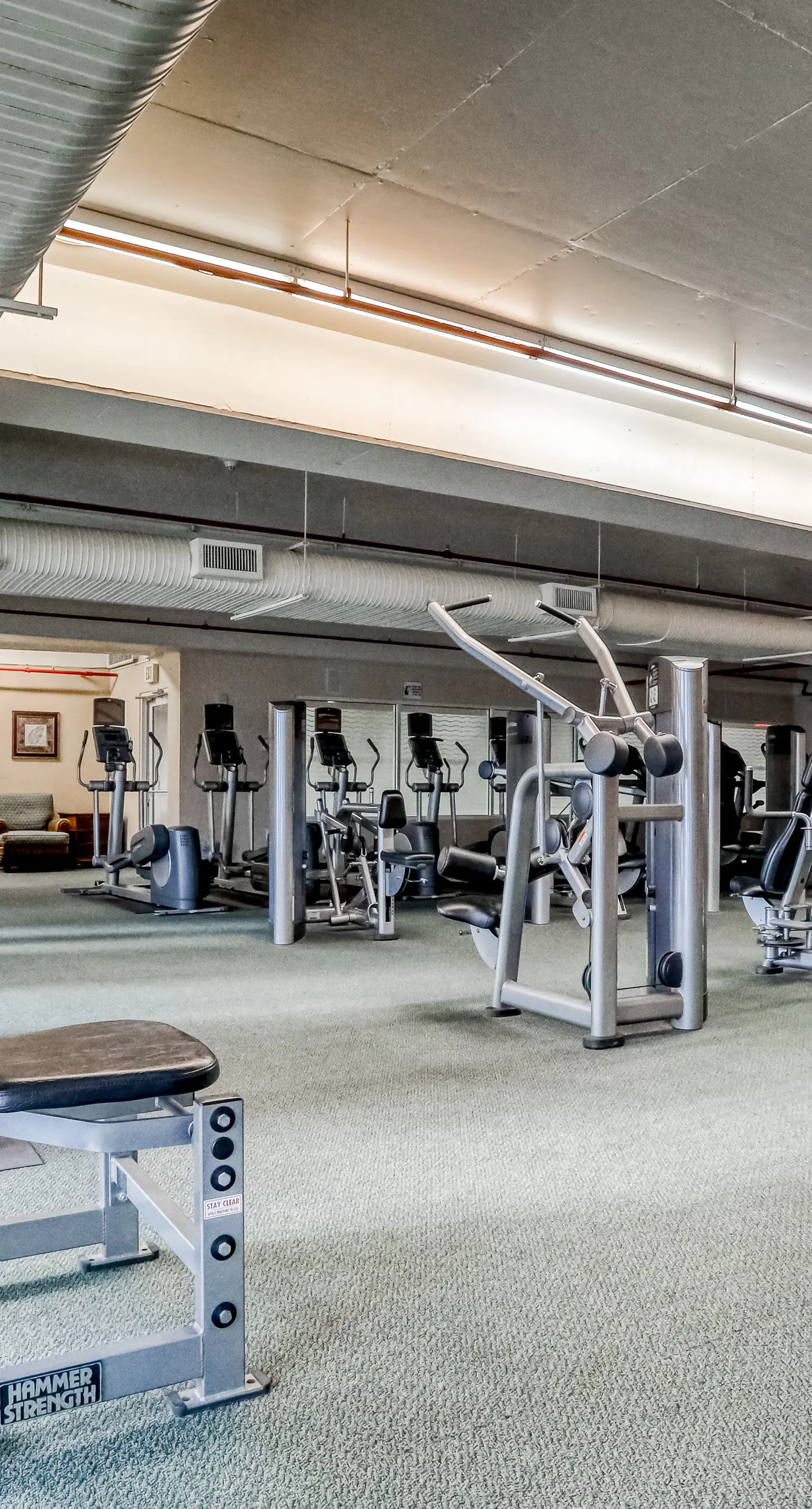 7th-floor Gulf-front beach-view condo with balcony, on-site pools, hot tub, gym