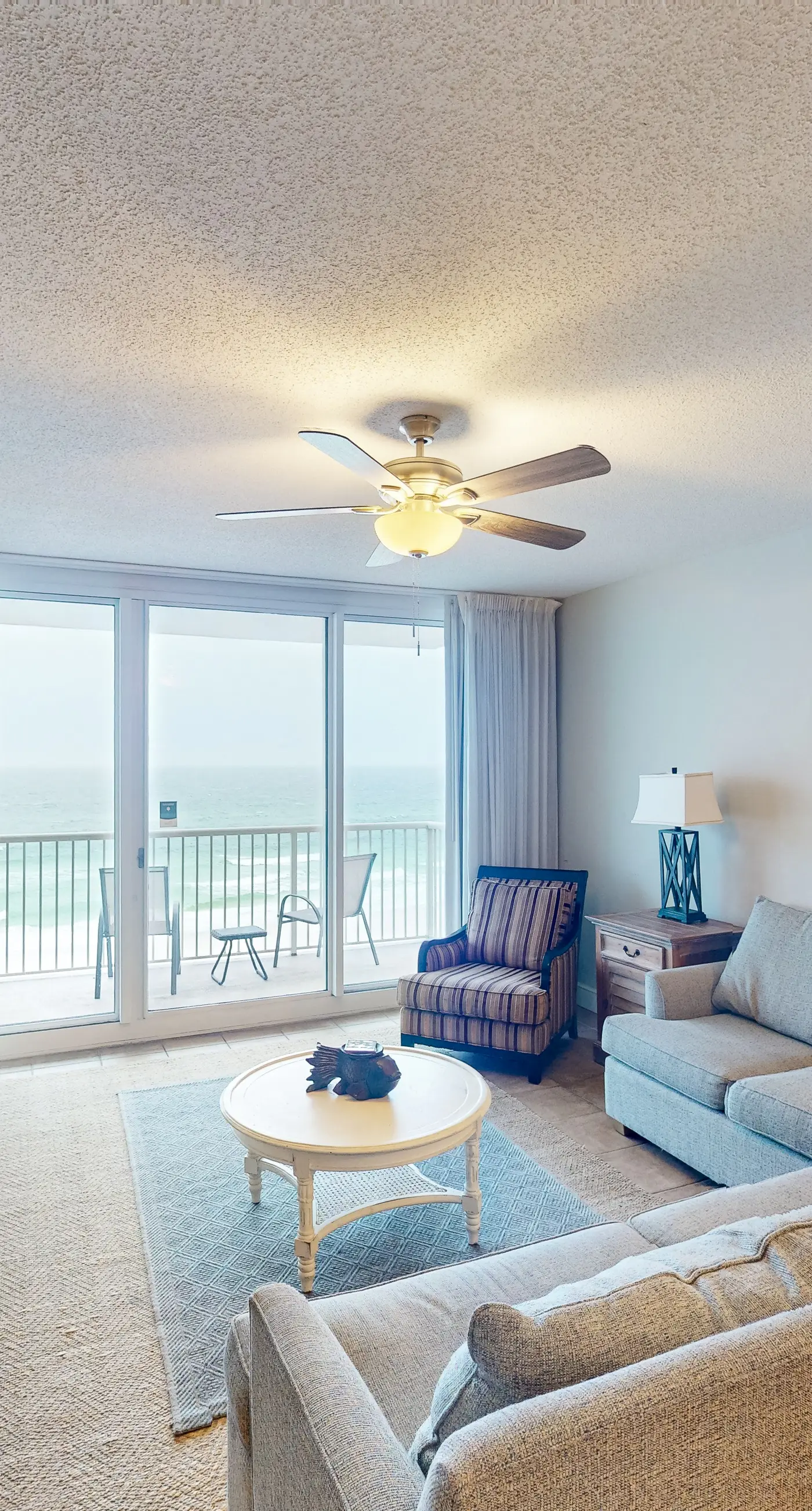 Gulf-front condo with 4 pools, movie theatre, game room, 3 hot tubs, tennis, W/D