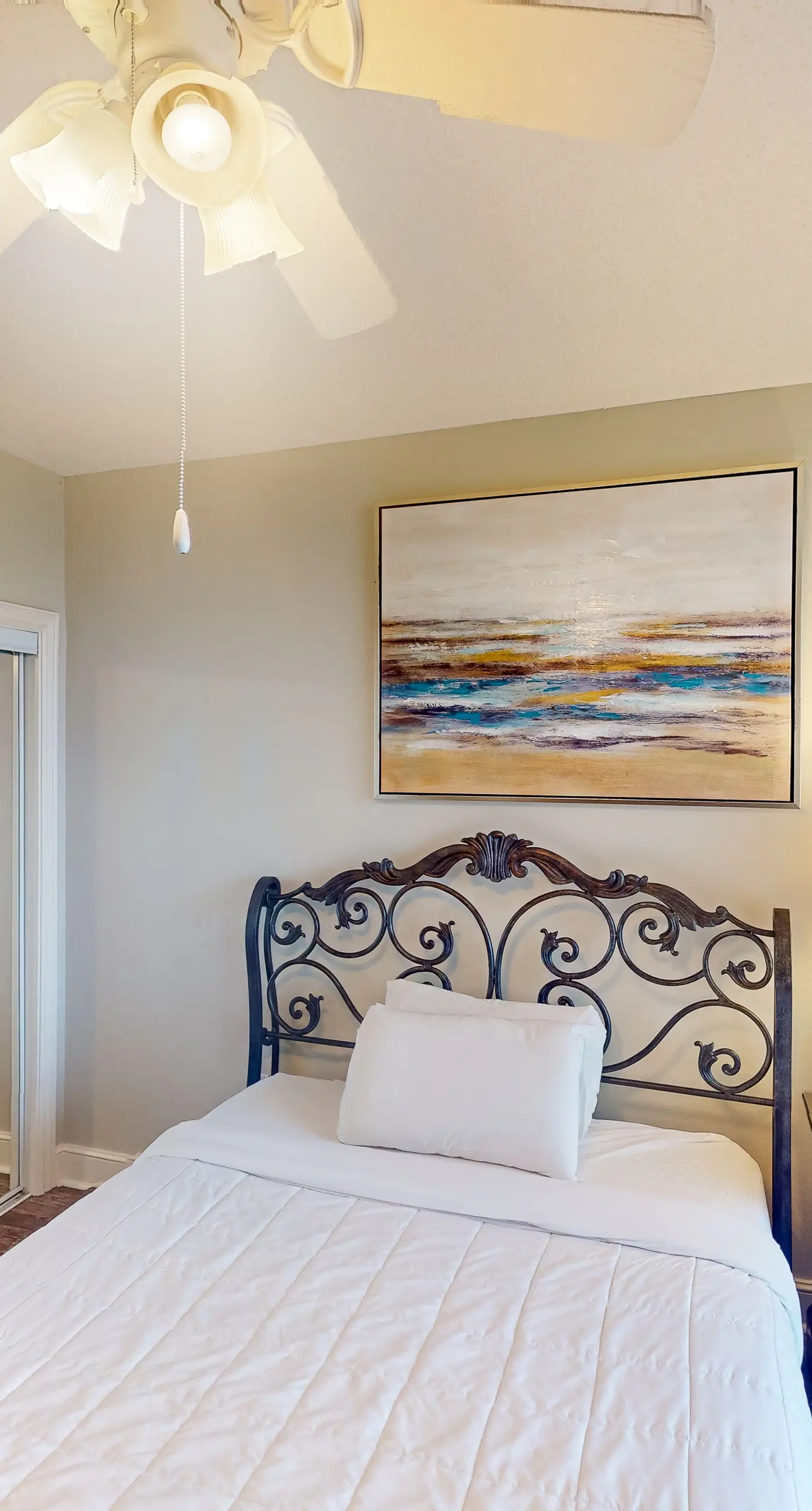 Gulf-front condo with 4 pools, movie theatre, game room, 3 hot tubs, tennis, W/D