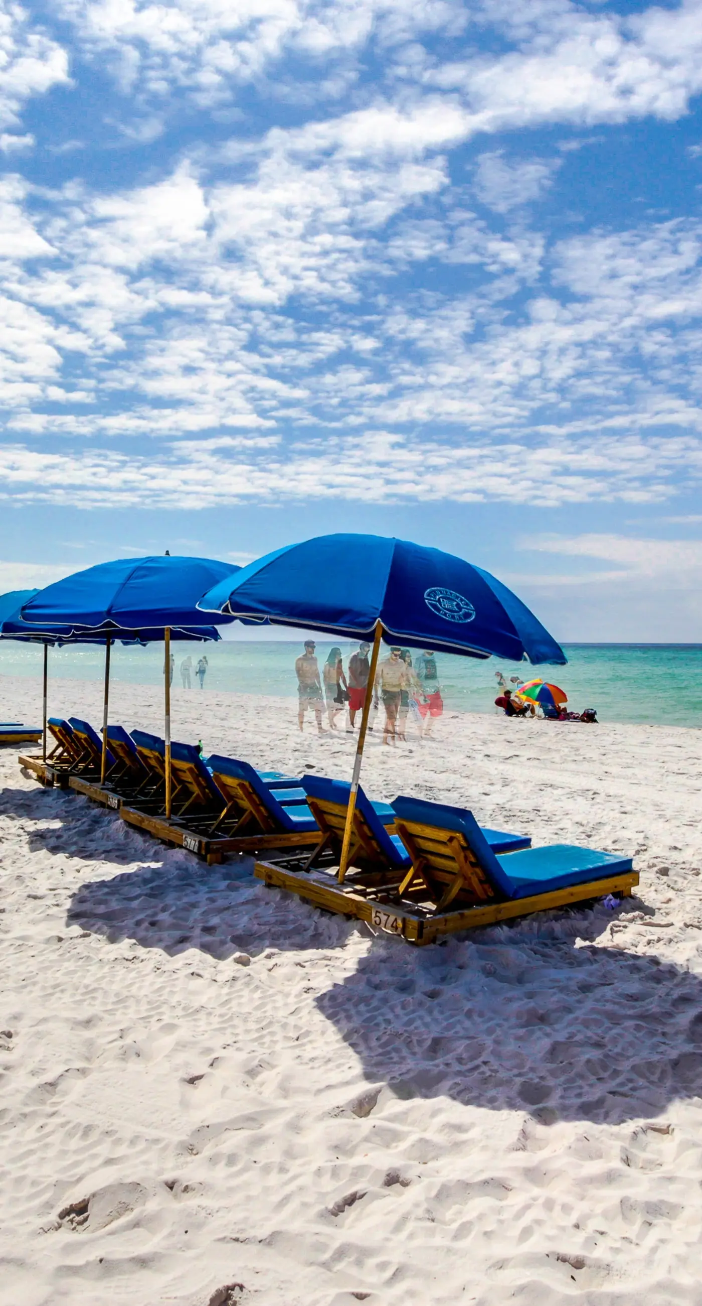 Beachfront condo rental with pools, hot tub, and private balcony