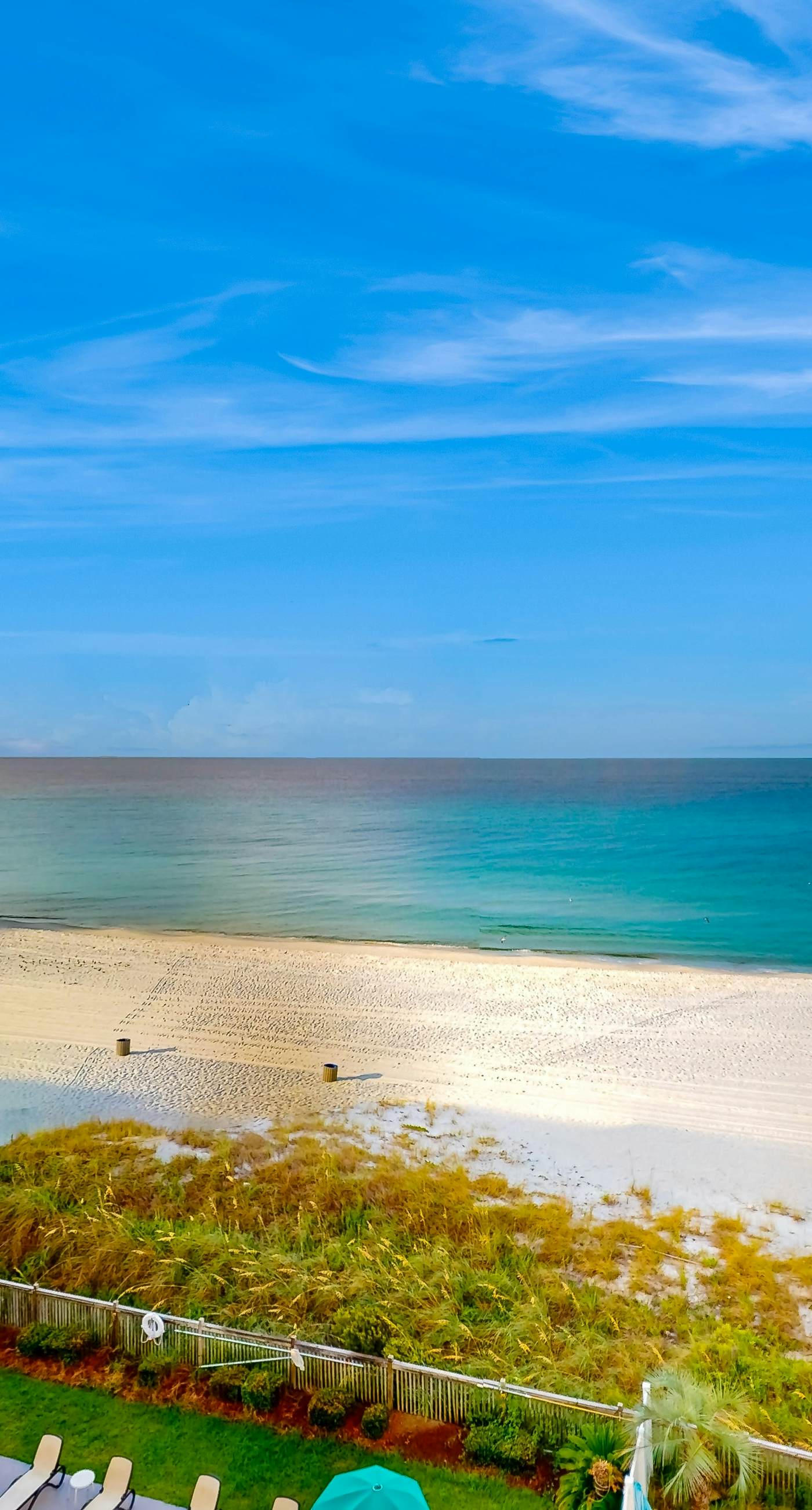 Oceanfront condo with wrap-around balcony, shared pool, tennis, WiFi