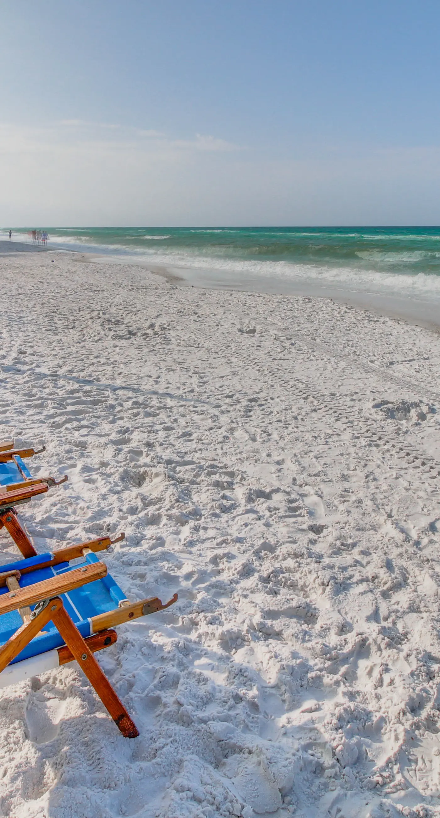 21st-floor condo in Gulf-front resort with pool, hot tub, washer/dryer, & AC