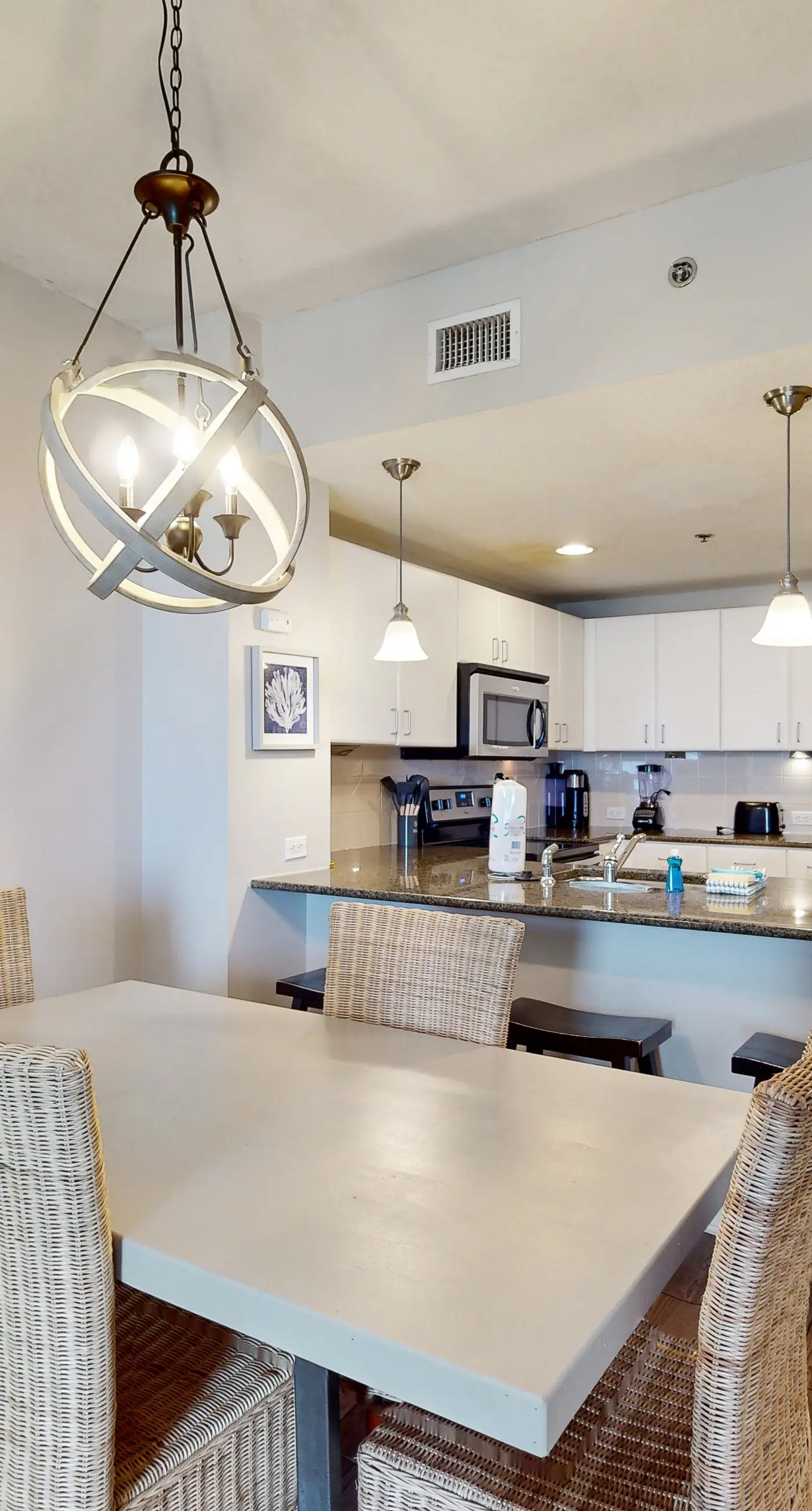 Grand Panama Beach Resort condo with Gulf views, bunk alcove & beachfront pool