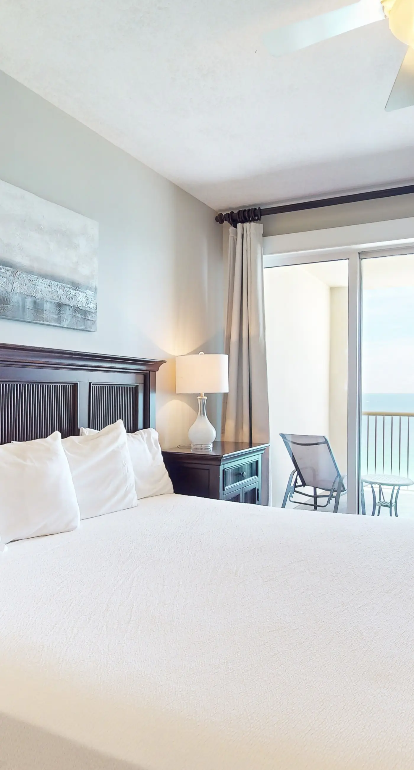 Grand Panama Beach Resort condo with Gulf views, bunk alcove & beachfront pool