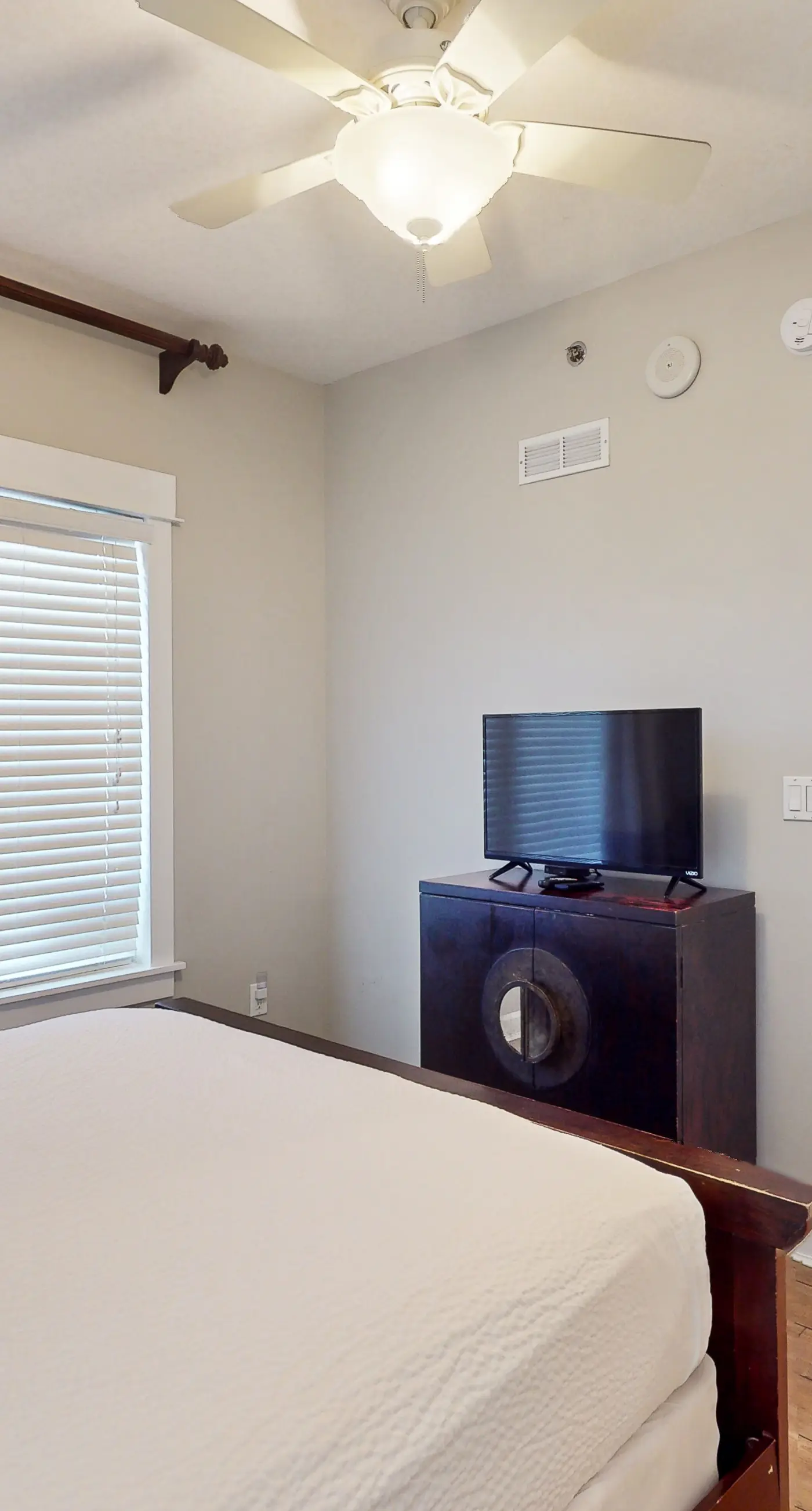 Grand Panama Beach Resort condo with Gulf views, bunk alcove & beachfront pool