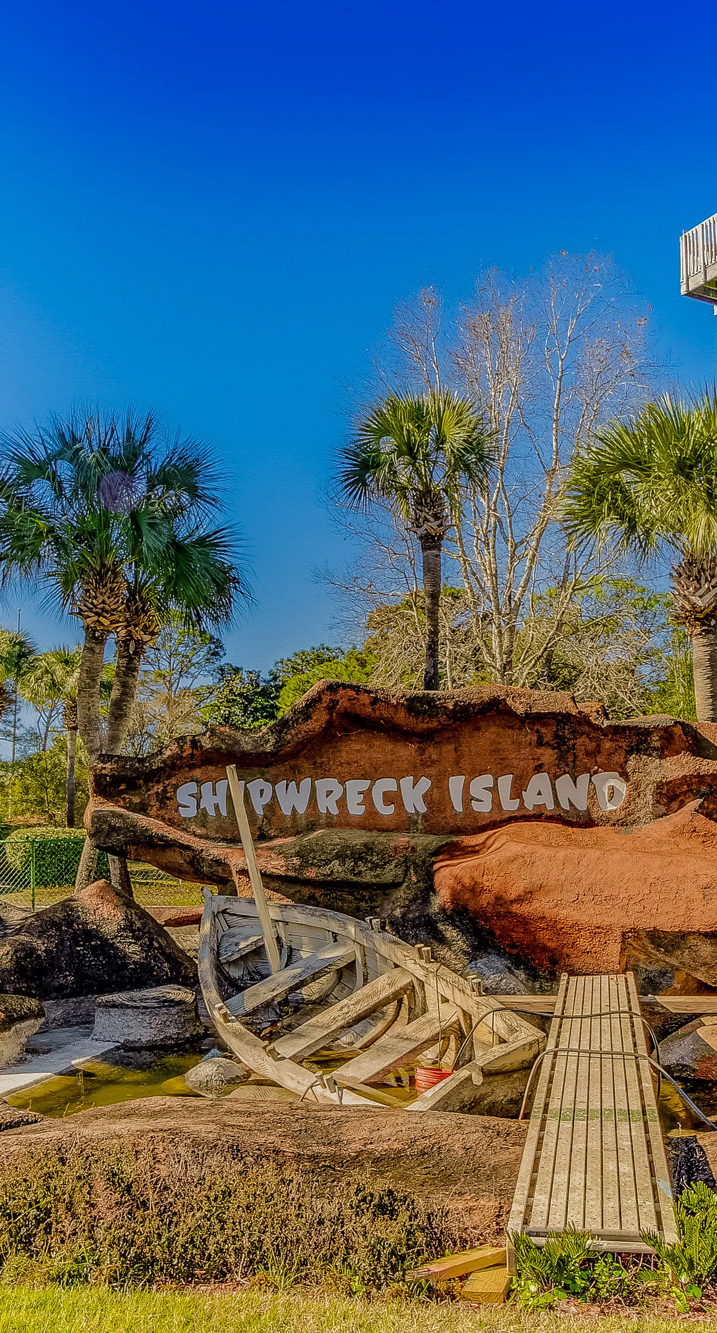 Grand Panama Beach Resort condo with Gulf views, bunk alcove & beachfront pool