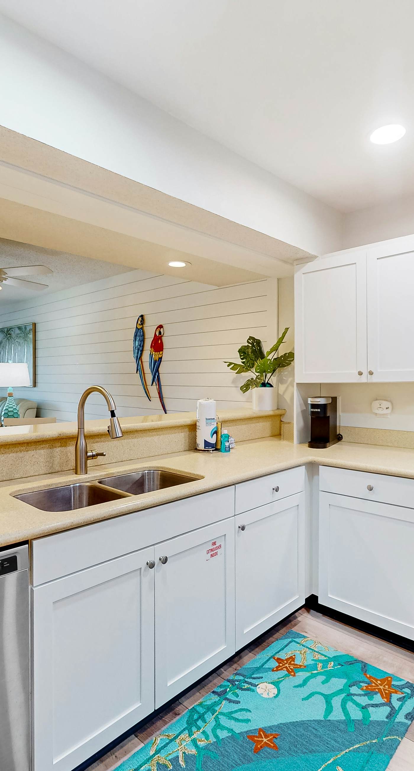 Golf lover's getaway with pool & hot tub, open layout, smart TVs, & full kitchen