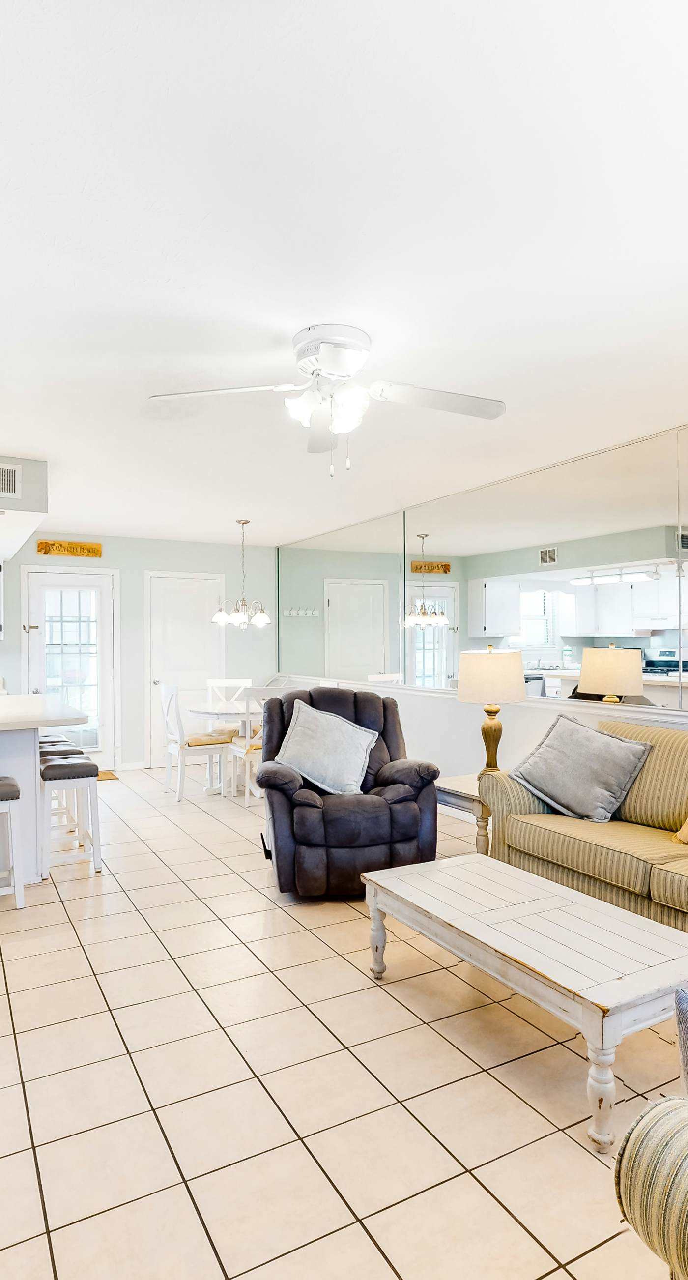 Bright Townhouse with Private Beach Access, Shared Pools, & Central A/C