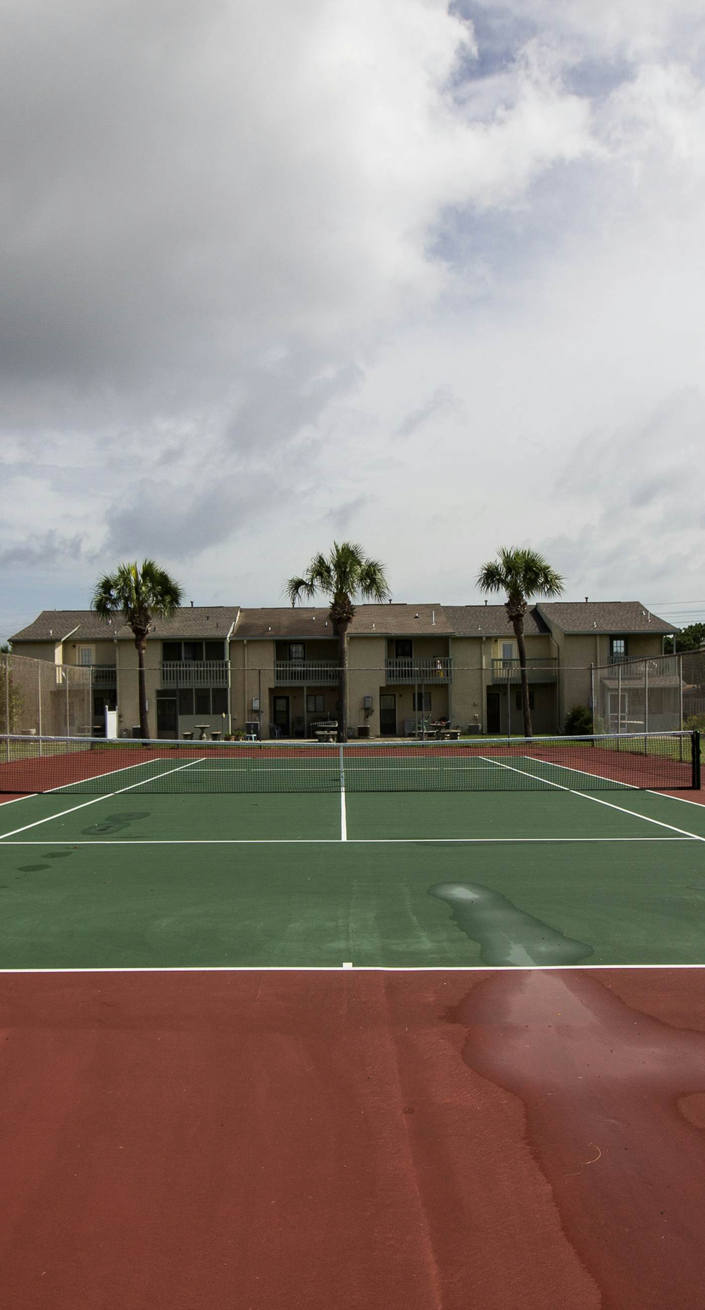 Luxurious Townhouse Close to Private Beach, Pools, Mini-Golf - Snowbirds Welcome