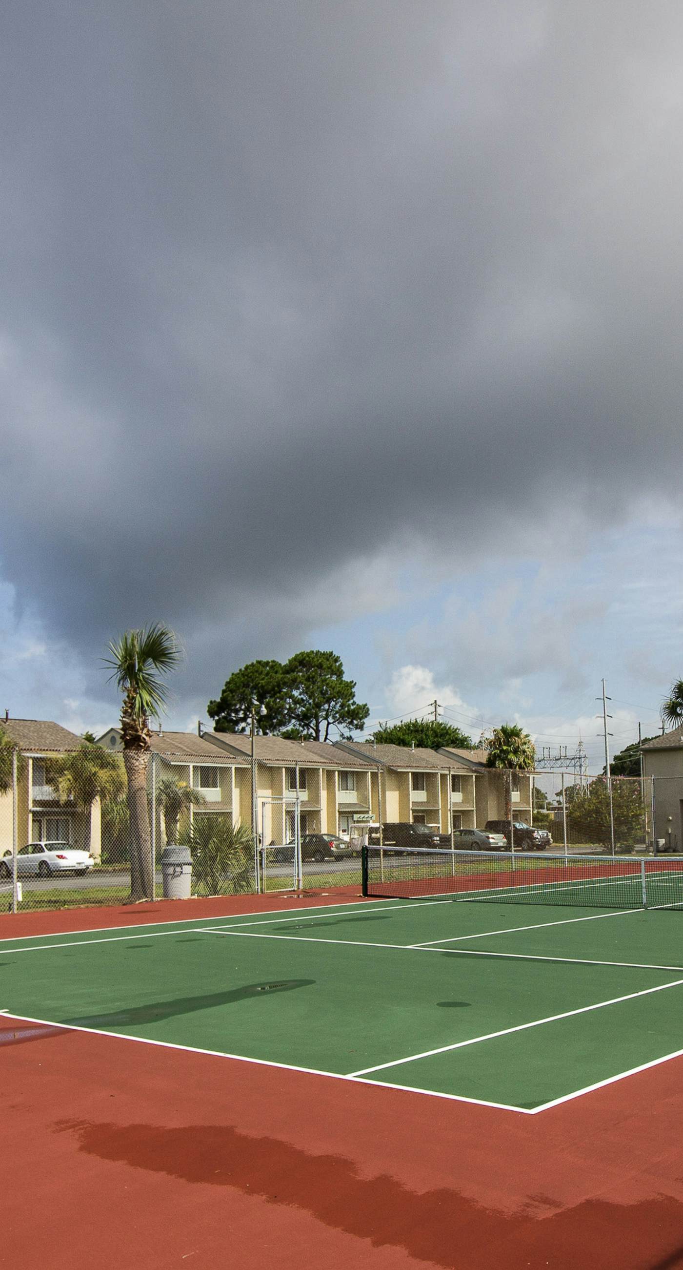 Luxurious Townhouse Close to Private Beach, Pools, Mini-Golf - Snowbirds Welcome