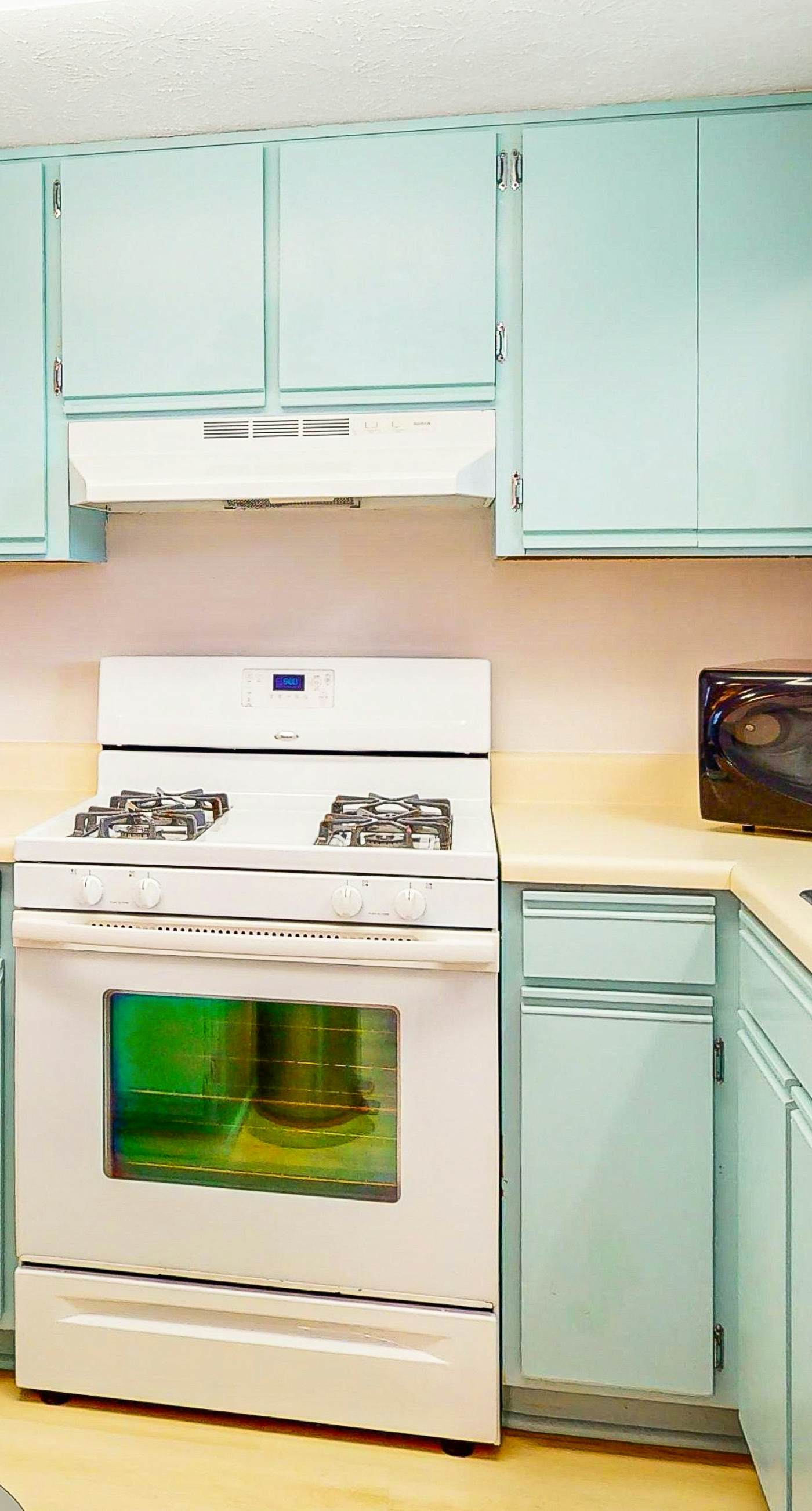 Gulf Highlands | Condo in Panama City Beach with pool, balcony, central AC, W/D