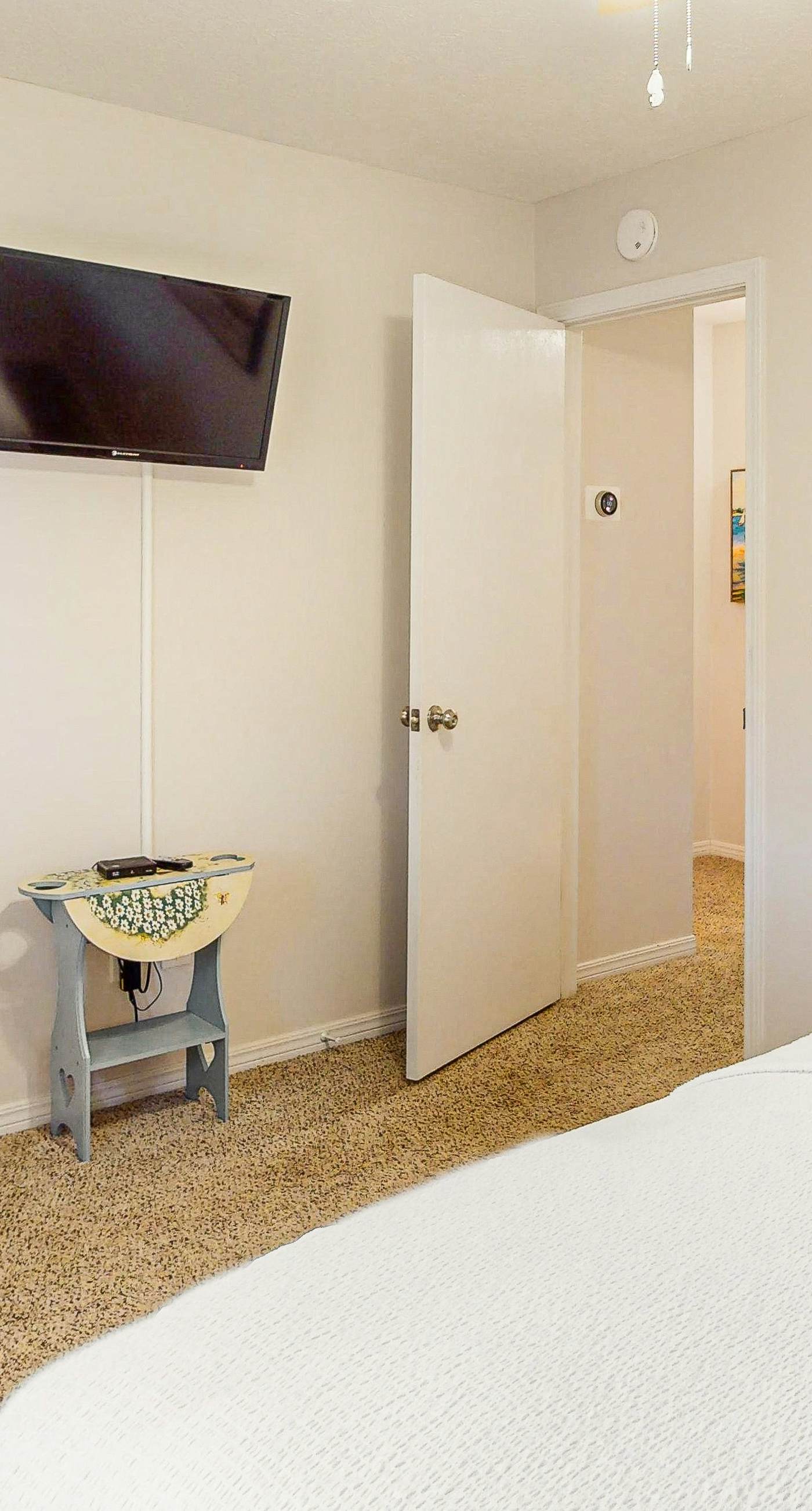 Gulf Highlands | Condo in Panama City Beach with pool, balcony, central AC, W/D