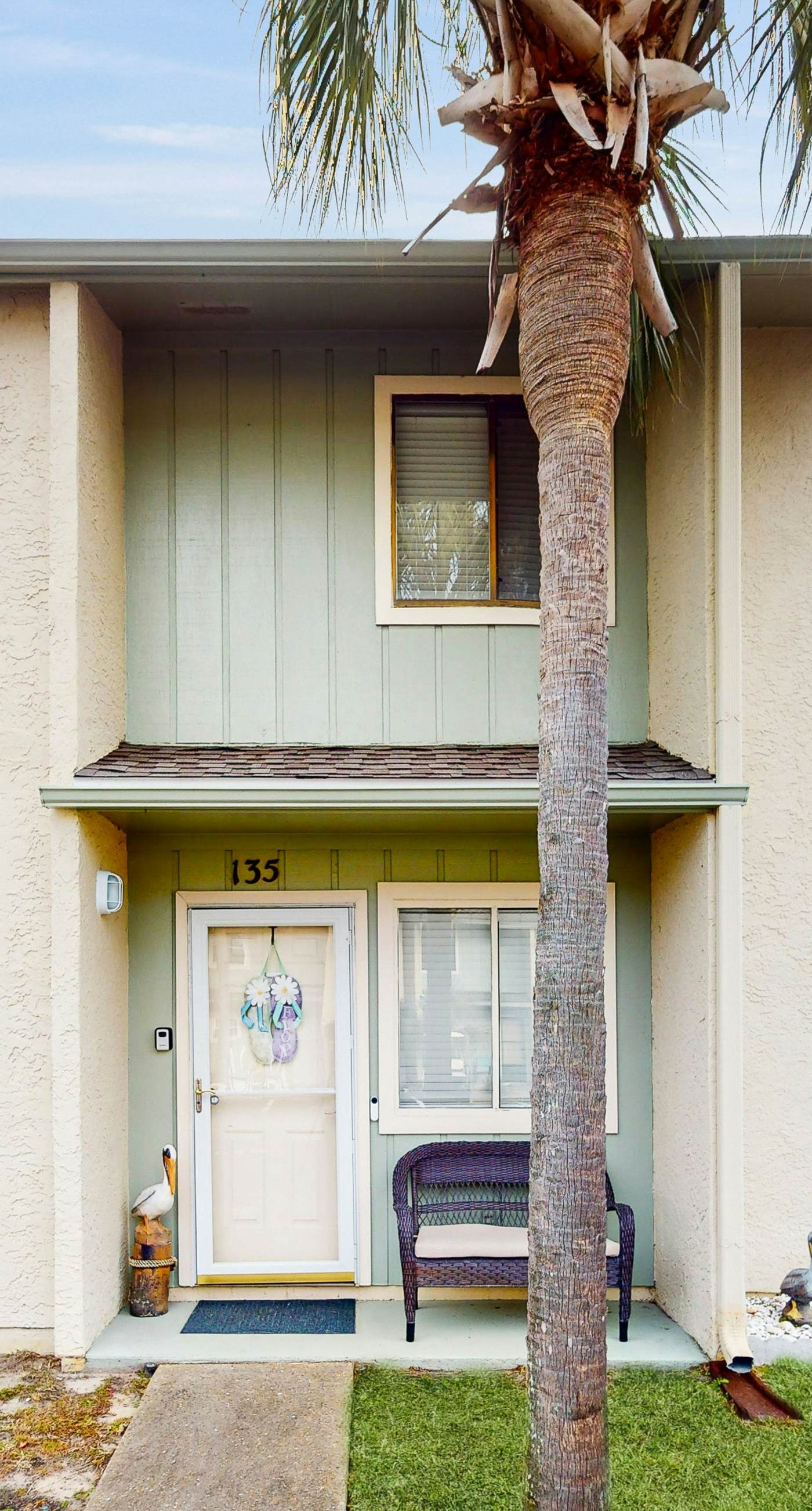 Gulf Highlands | Condo in Panama City Beach with pool, balcony, central AC, W/D