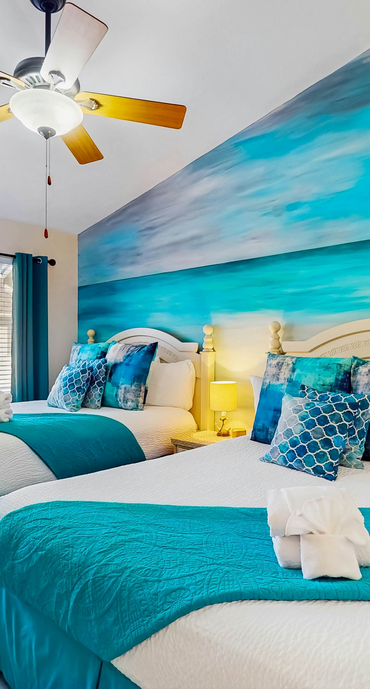 Cozy coastal condo with shared pool, private washer/dryer, and beach access