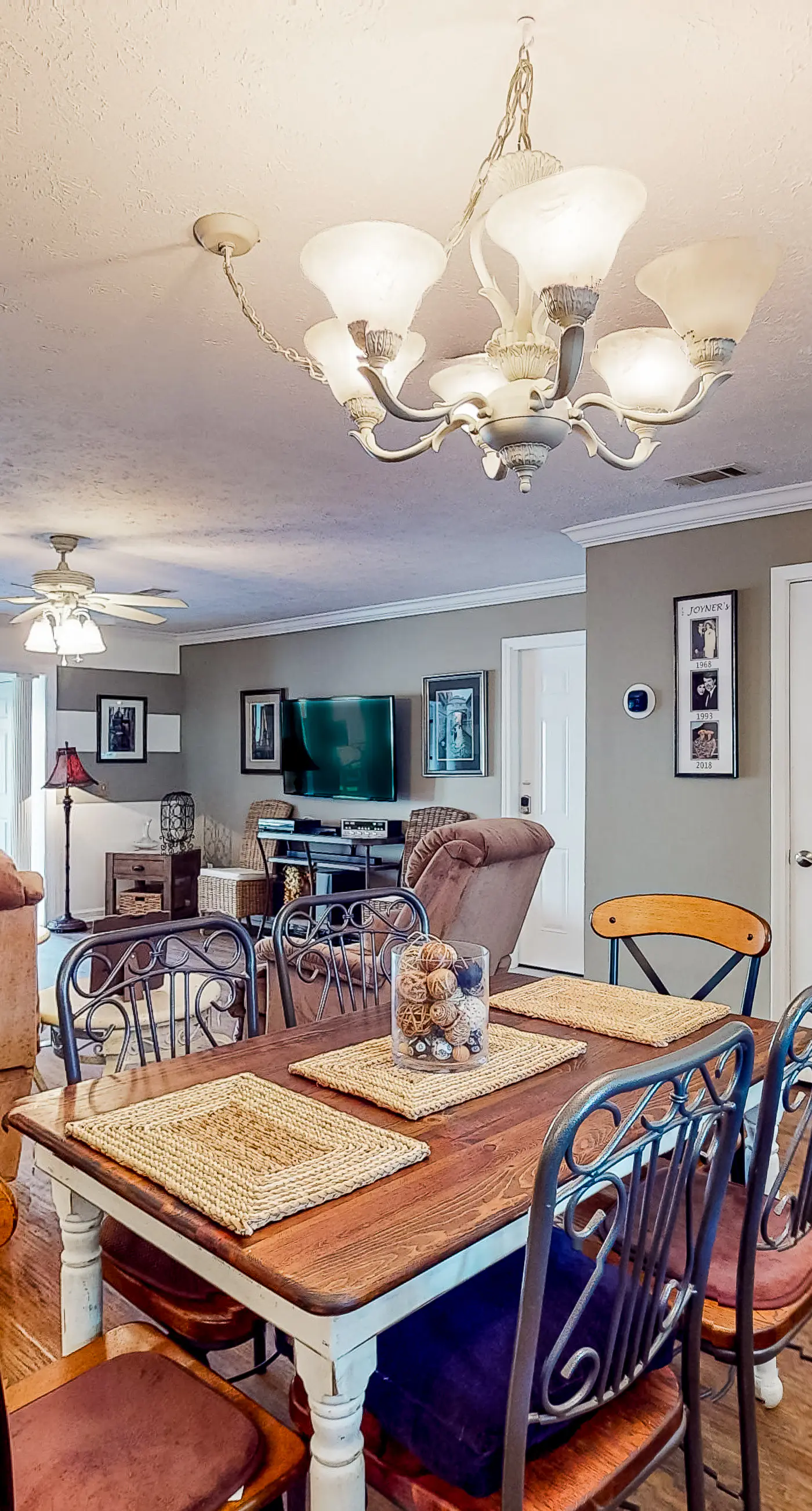 Gated resort townhome with pools, sports courts, & easy beach access