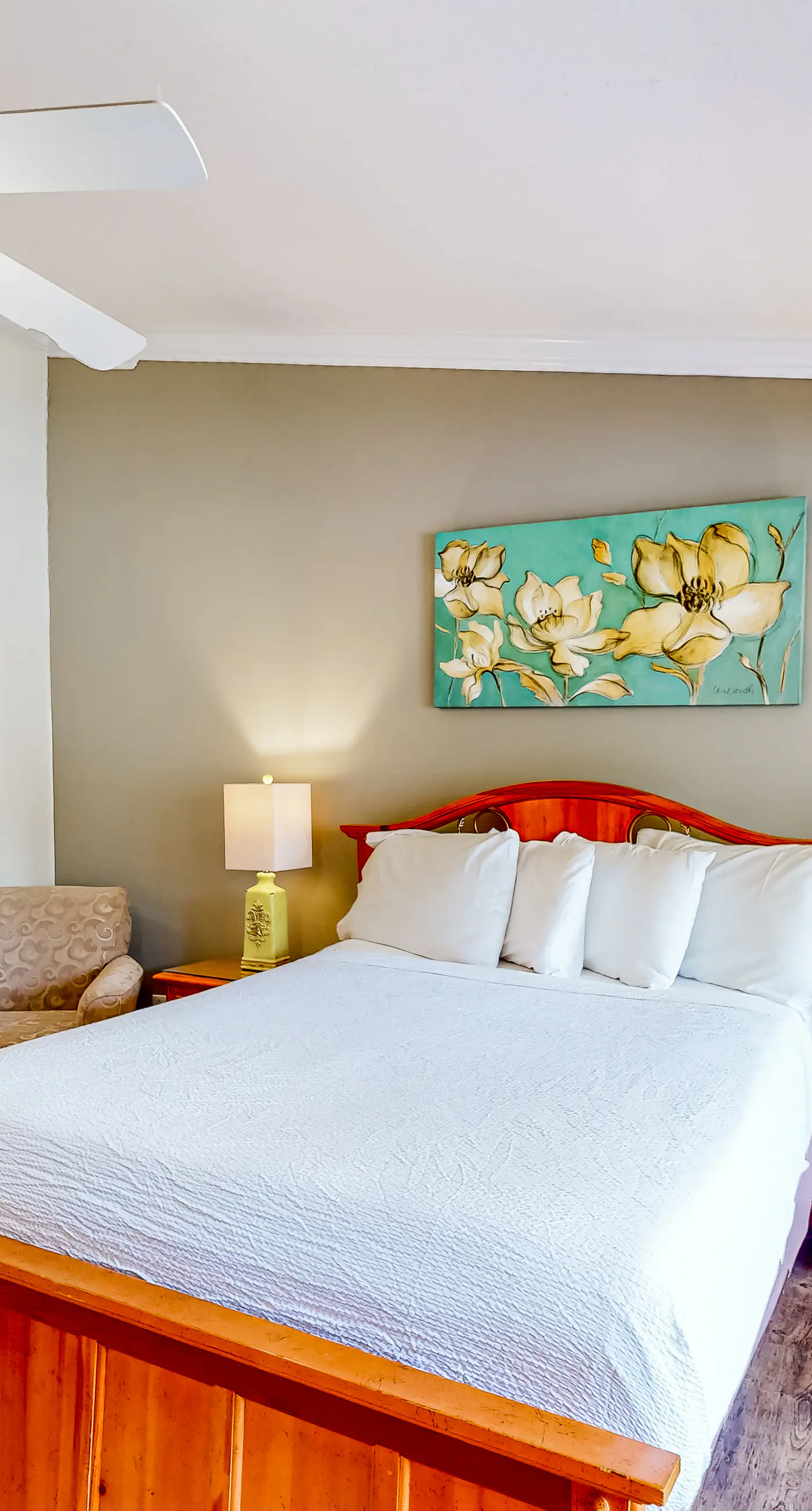 Gated resort townhome with pools, sports courts, & easy beach access