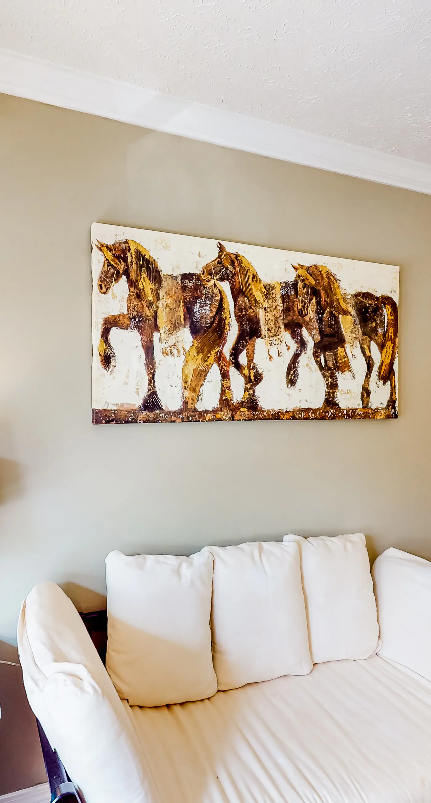 Gated resort townhome with pools, sports courts, & easy beach access