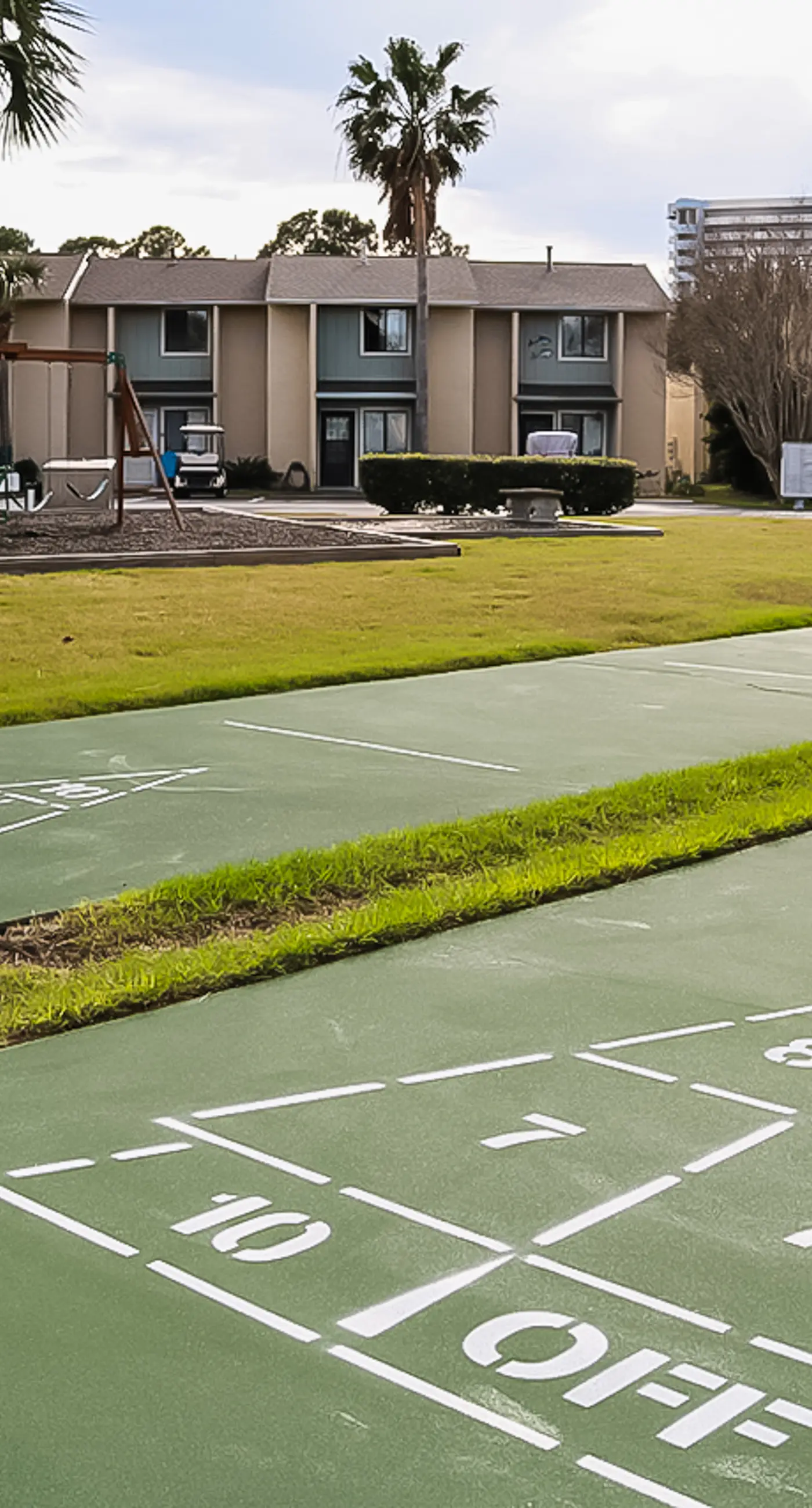Gated resort townhome with pools, sports courts, & easy beach access