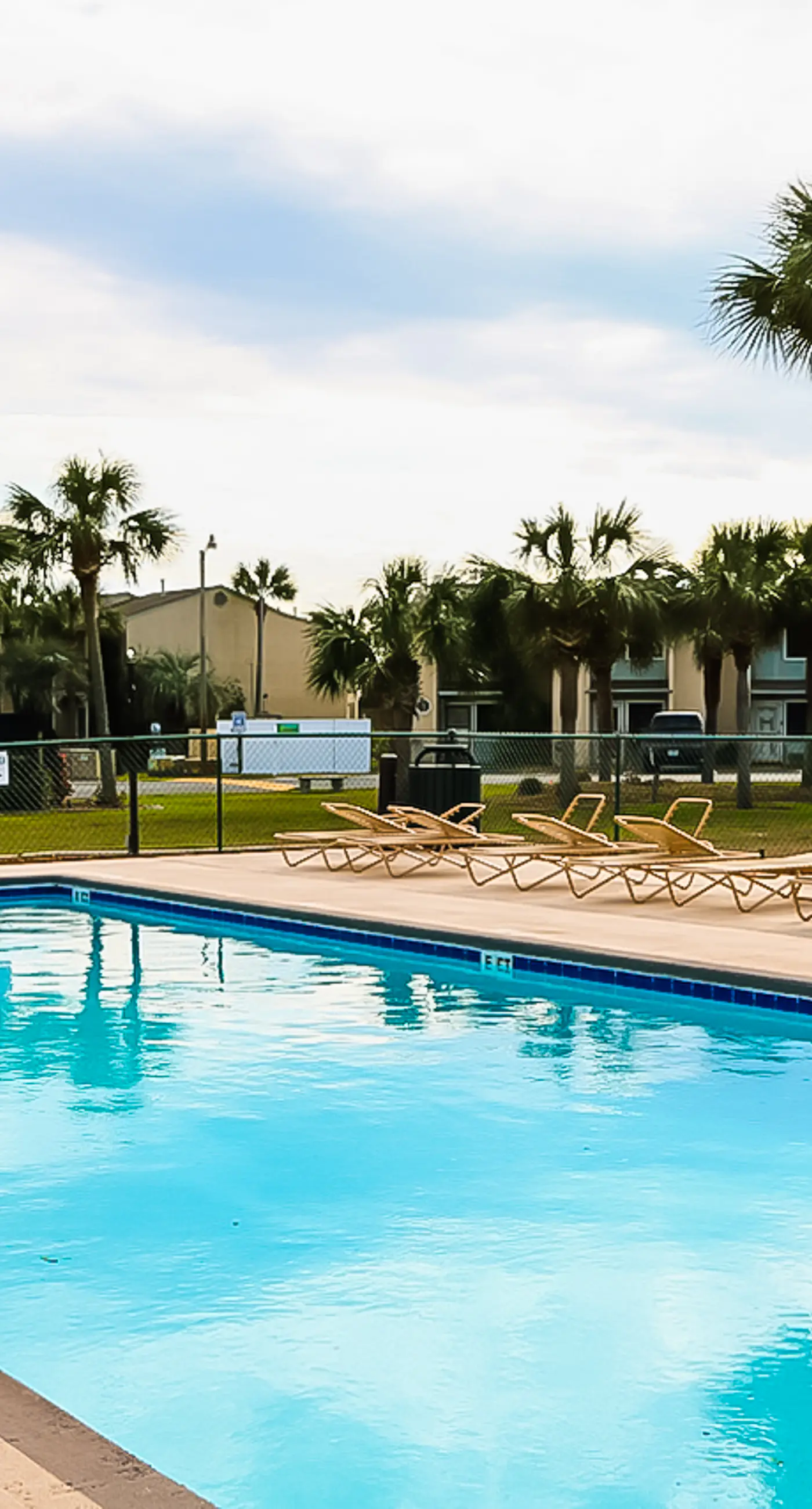 Gated resort townhome with pools, sports courts, & easy beach access