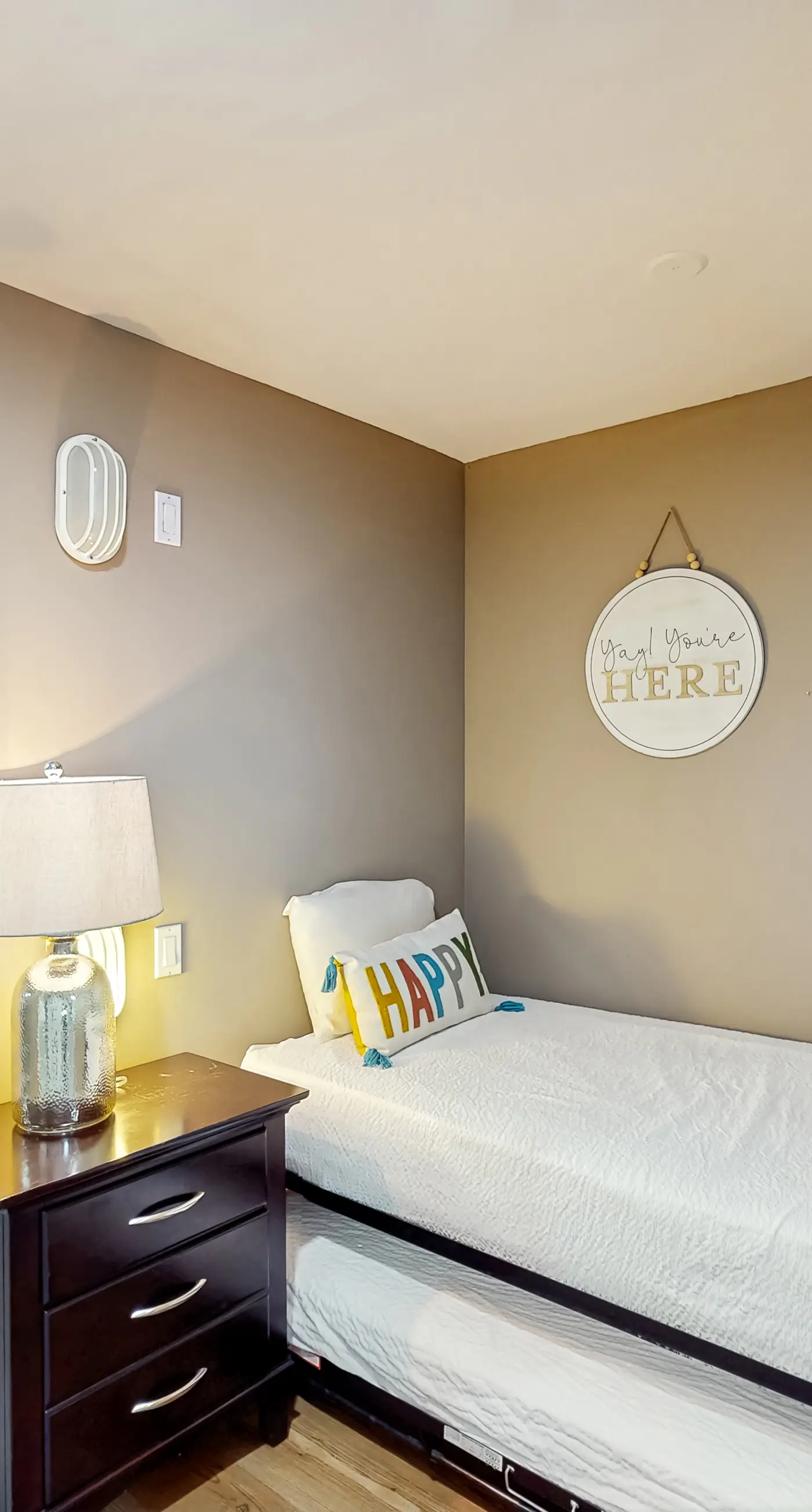 Grand Panama Tower 1-1403