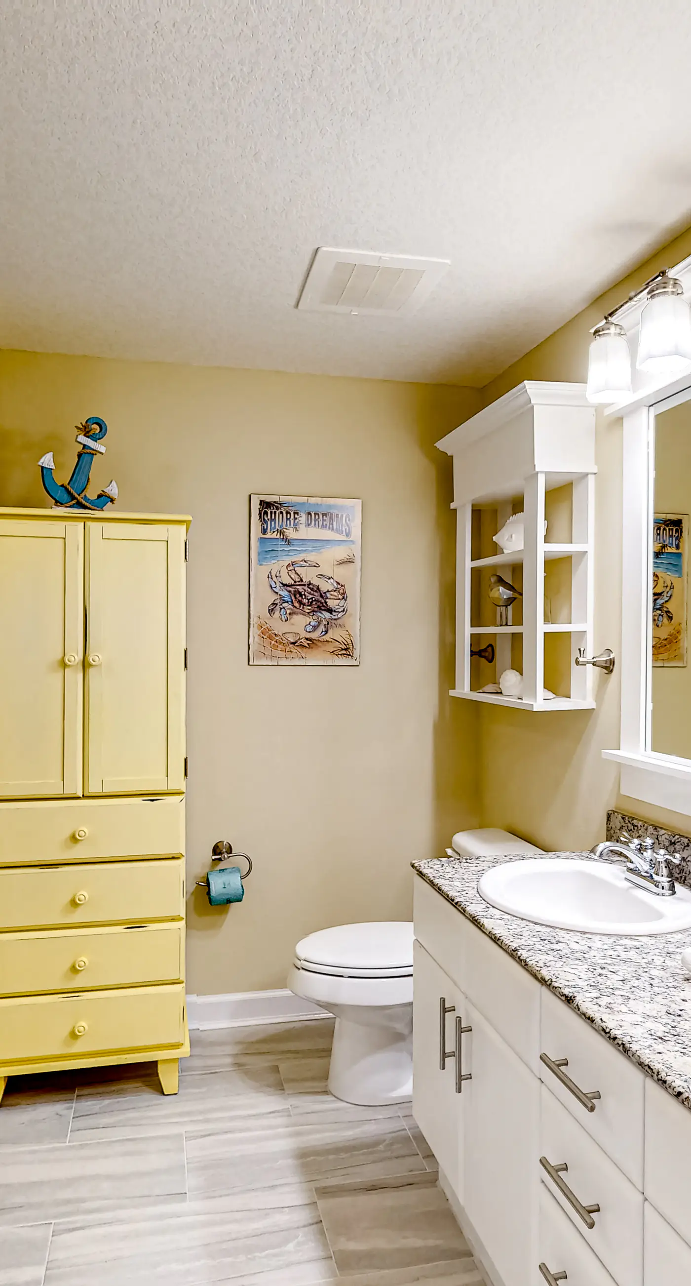 Wonderful gulf-view condo with a pool, hot tub & ocean-view balcony