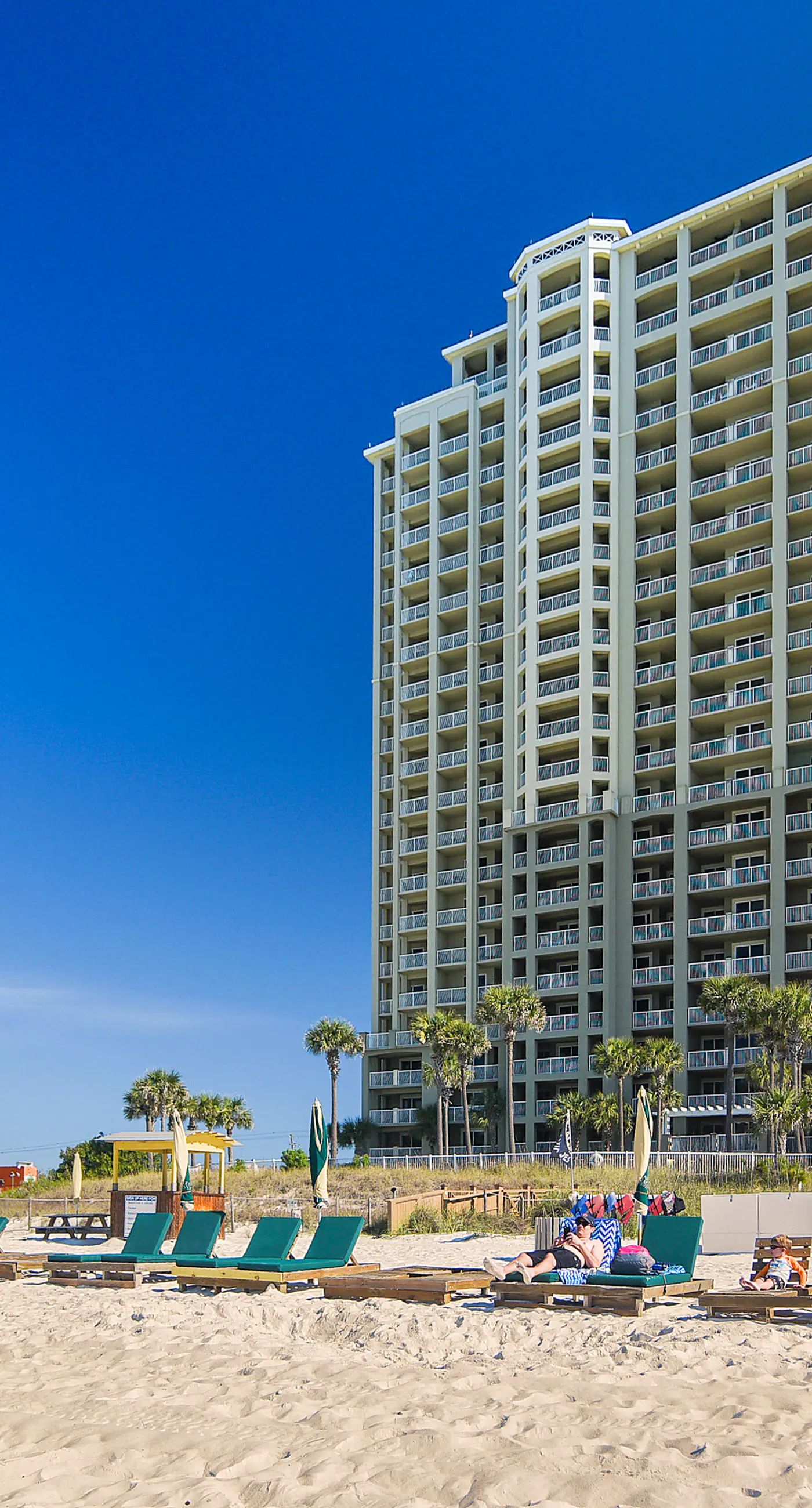 Wonderful gulf-view condo with a pool, hot tub & ocean-view balcony
