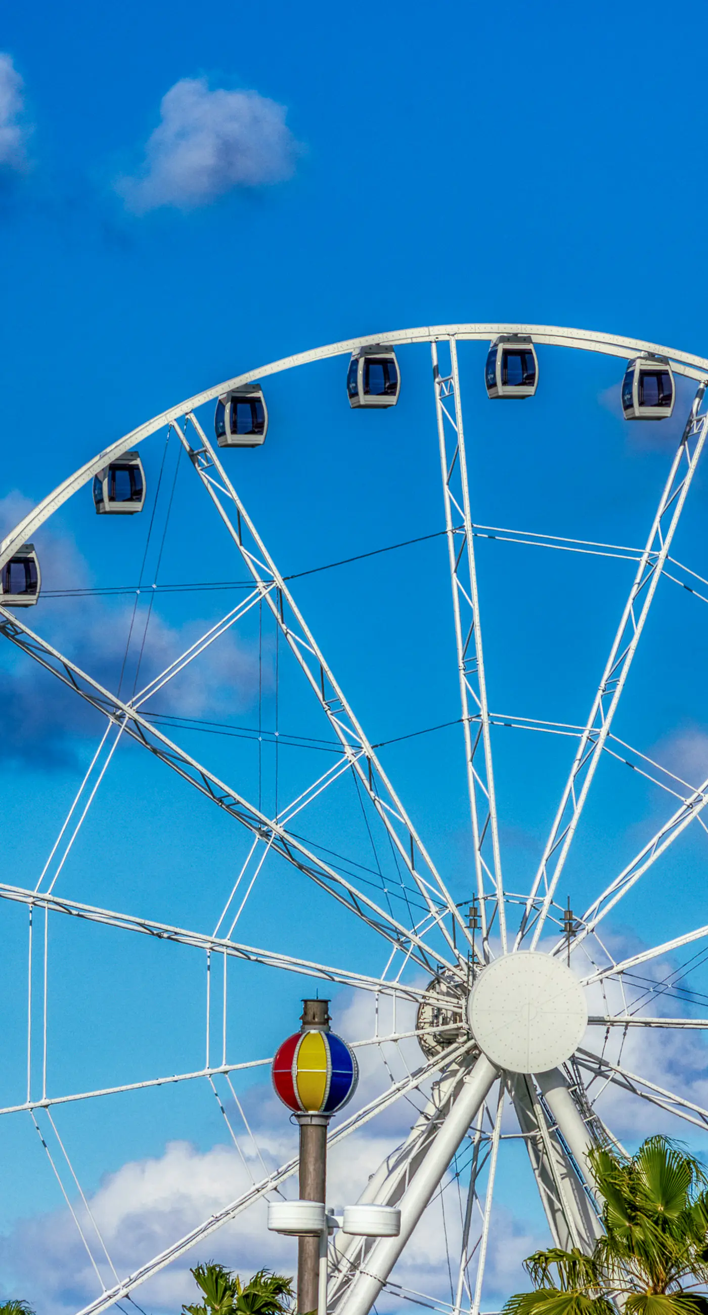 Wonderful gulf-view condo with a pool, hot tub & ocean-view balcony