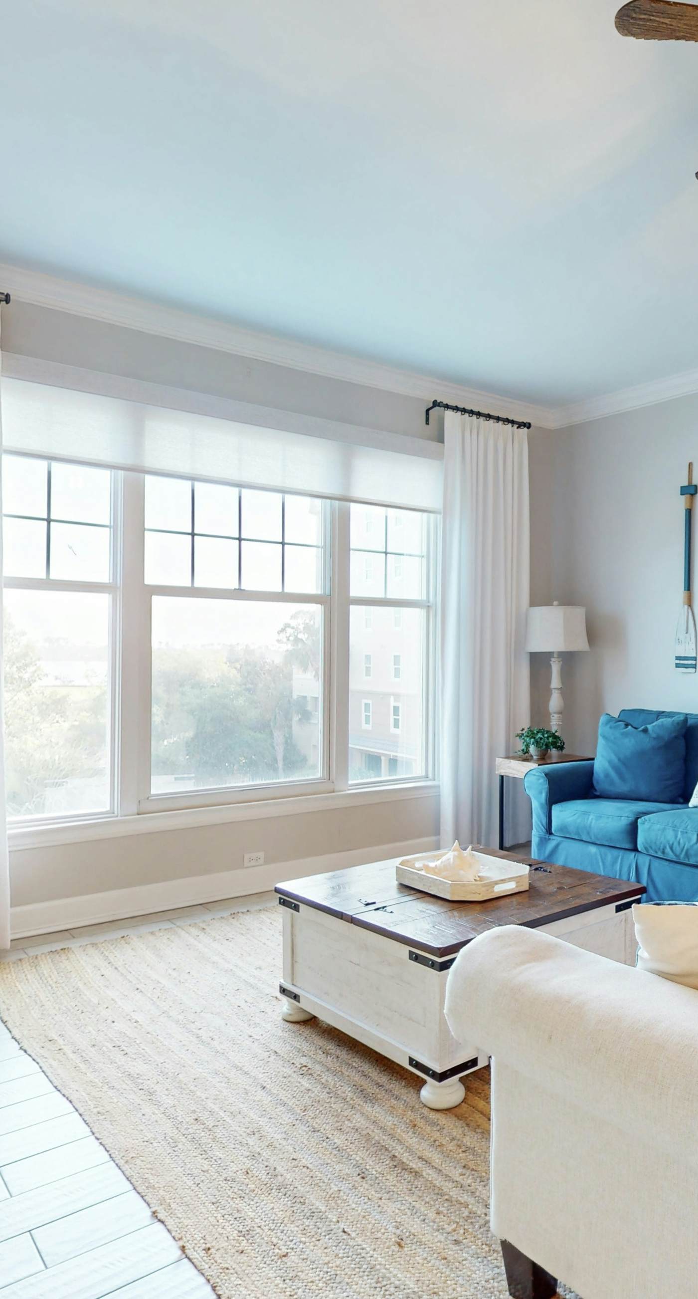 3rd-floor beach & pool-view condo with outdoor pool, hot tub, grills, balcony