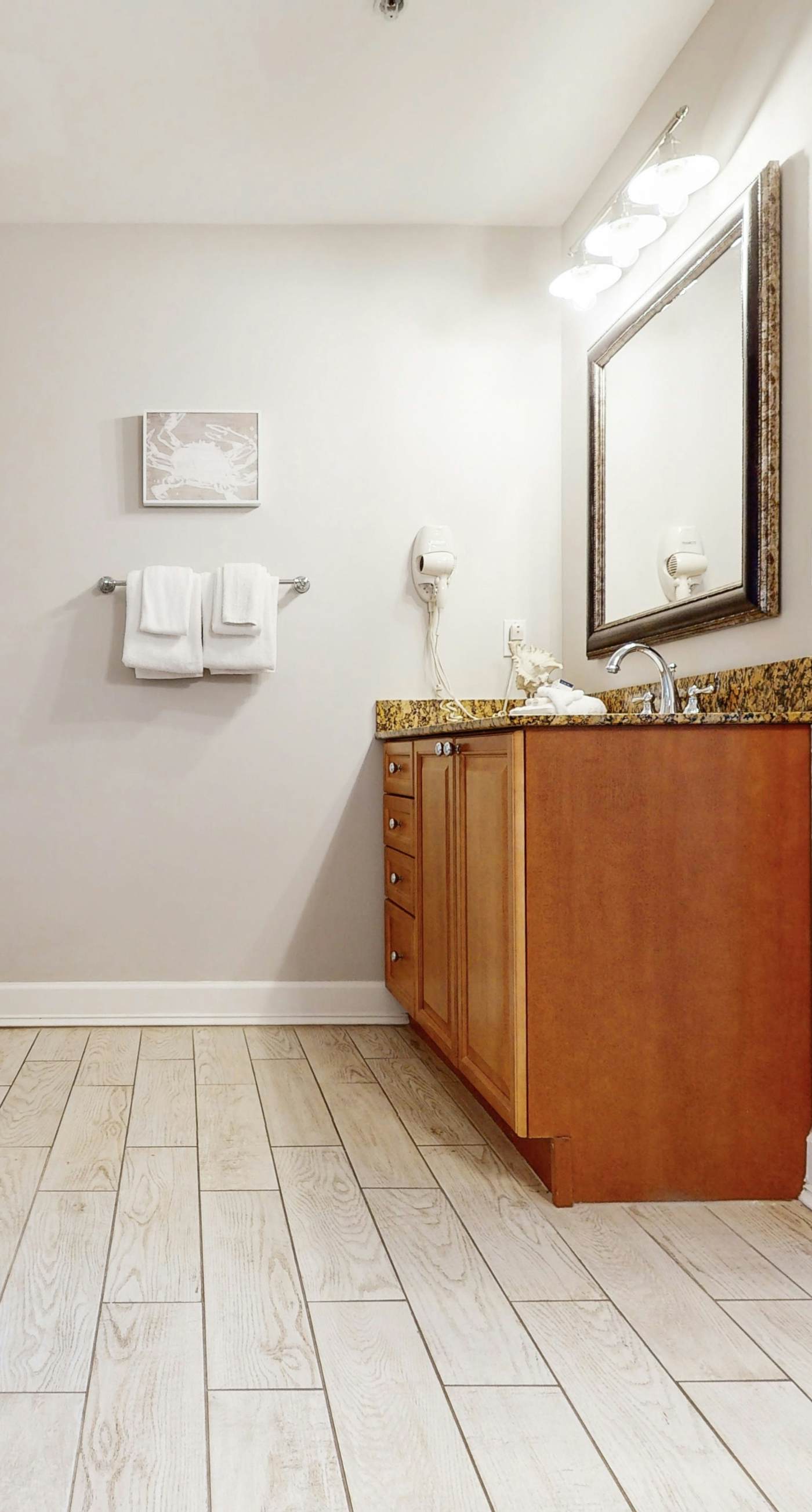 3rd-floor beach & pool-view condo with outdoor pool, hot tub, grills, balcony