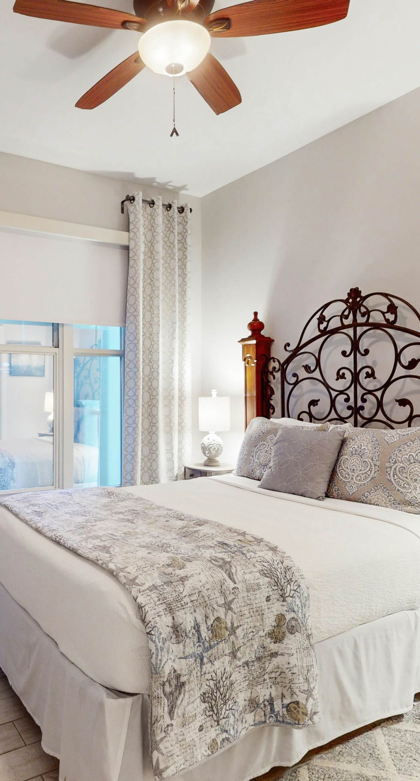 3rd-floor beach & pool-view condo with outdoor pool, hot tub, grills, balcony