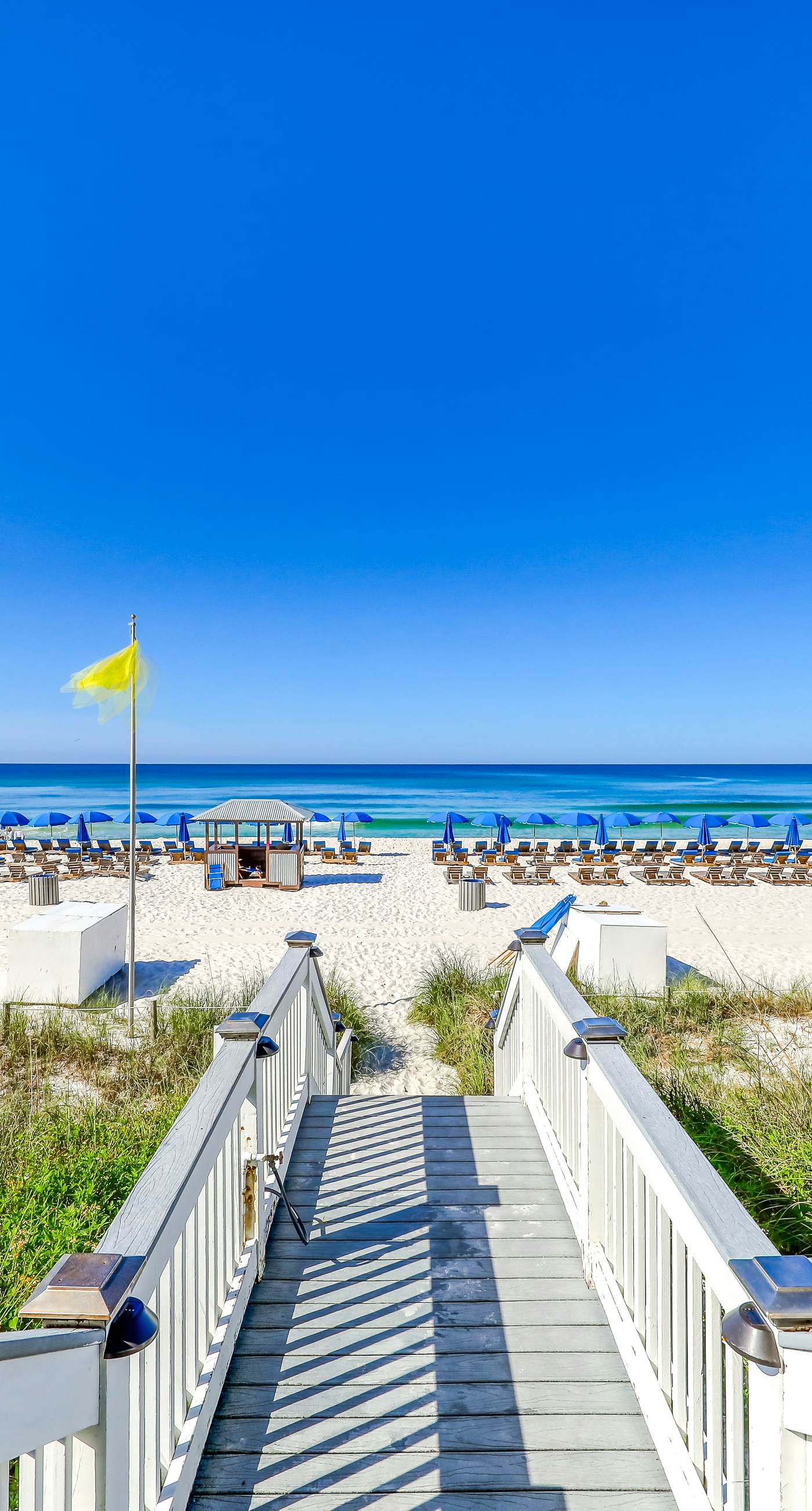 Sterling Breeze villa with balcony, pool & hot tub