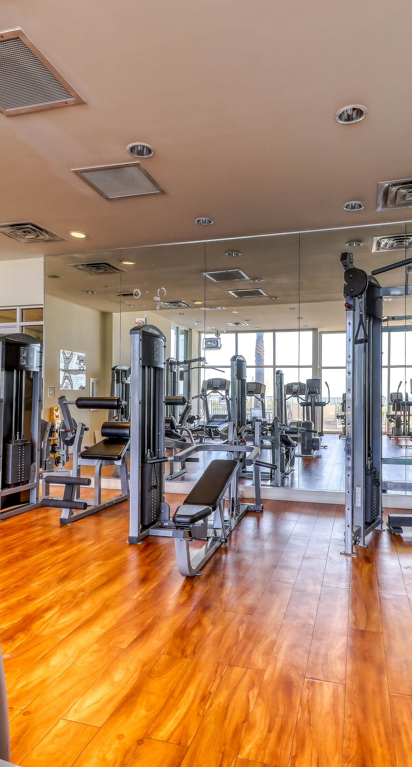 Sterling Breeze villa with balcony, pool & hot tub