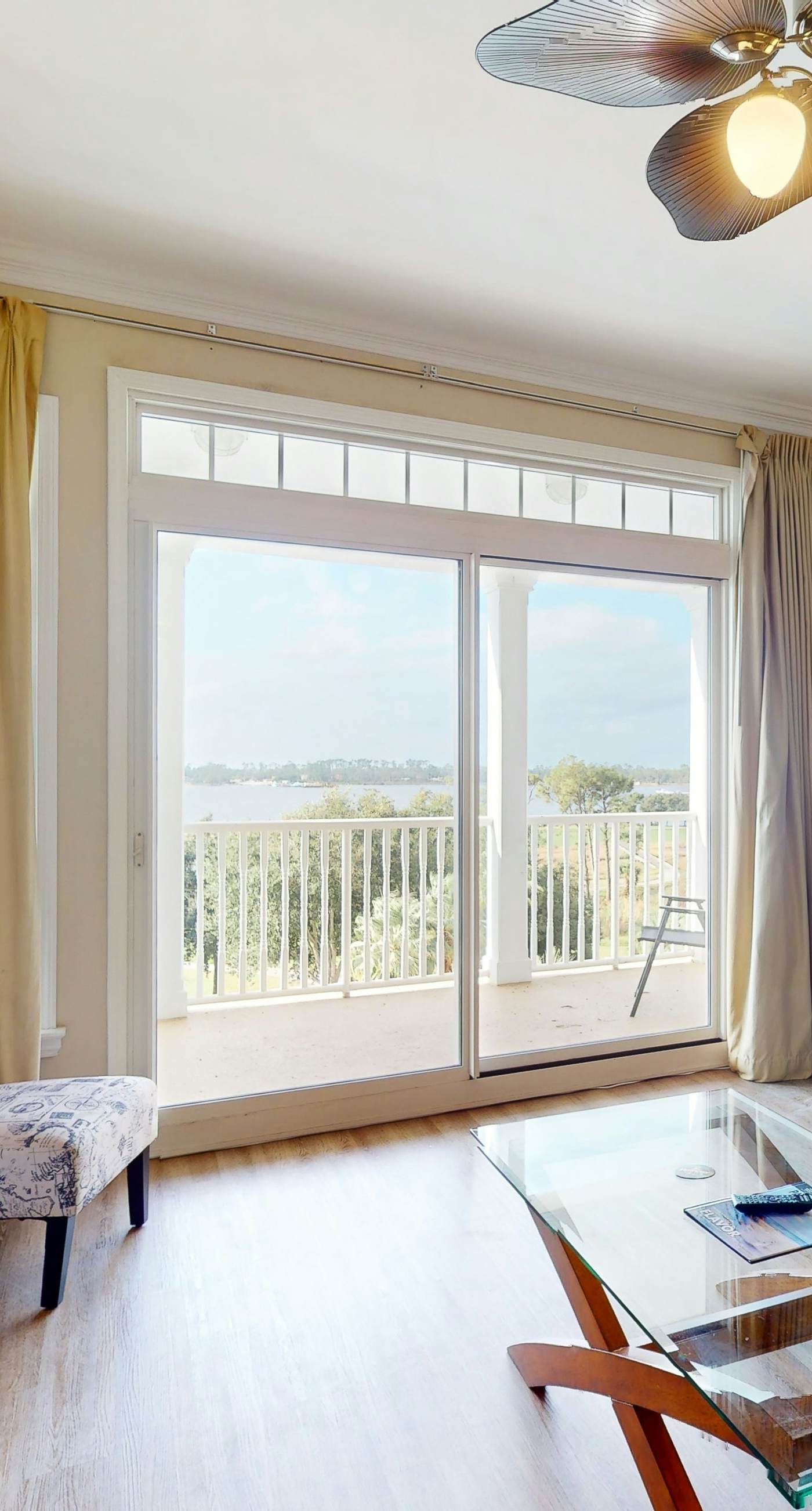 Bayview condo with pool, hot tub, and private balcony