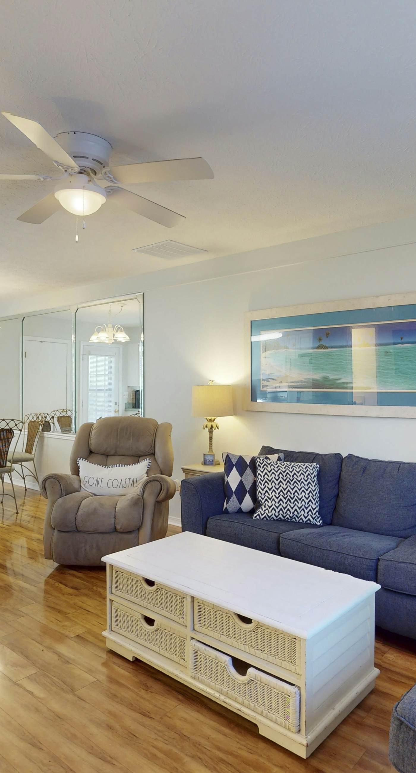 Dog-friendly townhome with beach access, pool, tennis, gym, W/D, & central AC