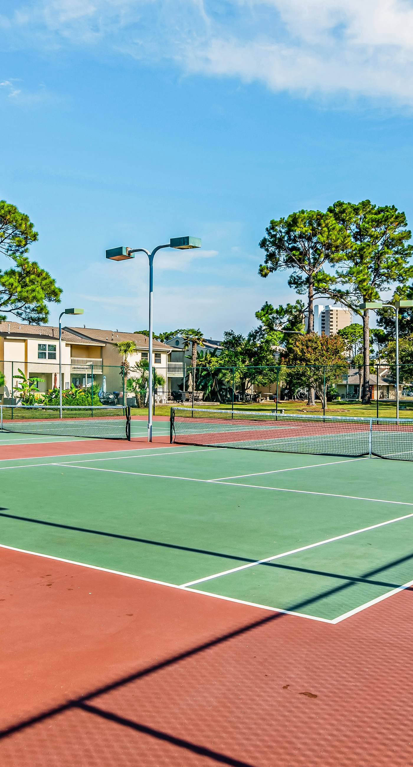 Gulf Highland | Townhouse in Panama City Beach with on-site mini golf & pool