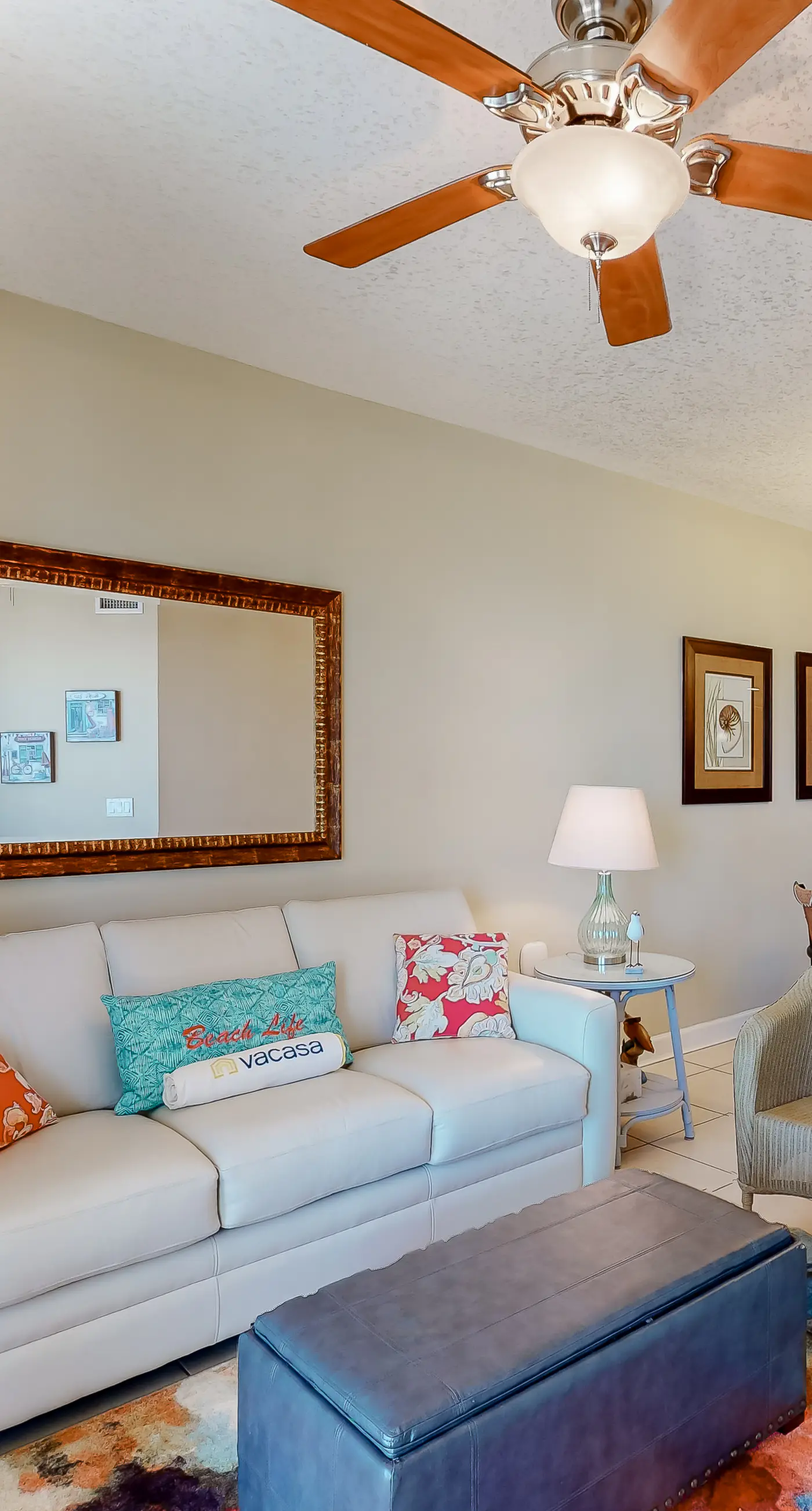 Fifth-floor beachfront condo with furnished balcony, pools, hot tub & grills