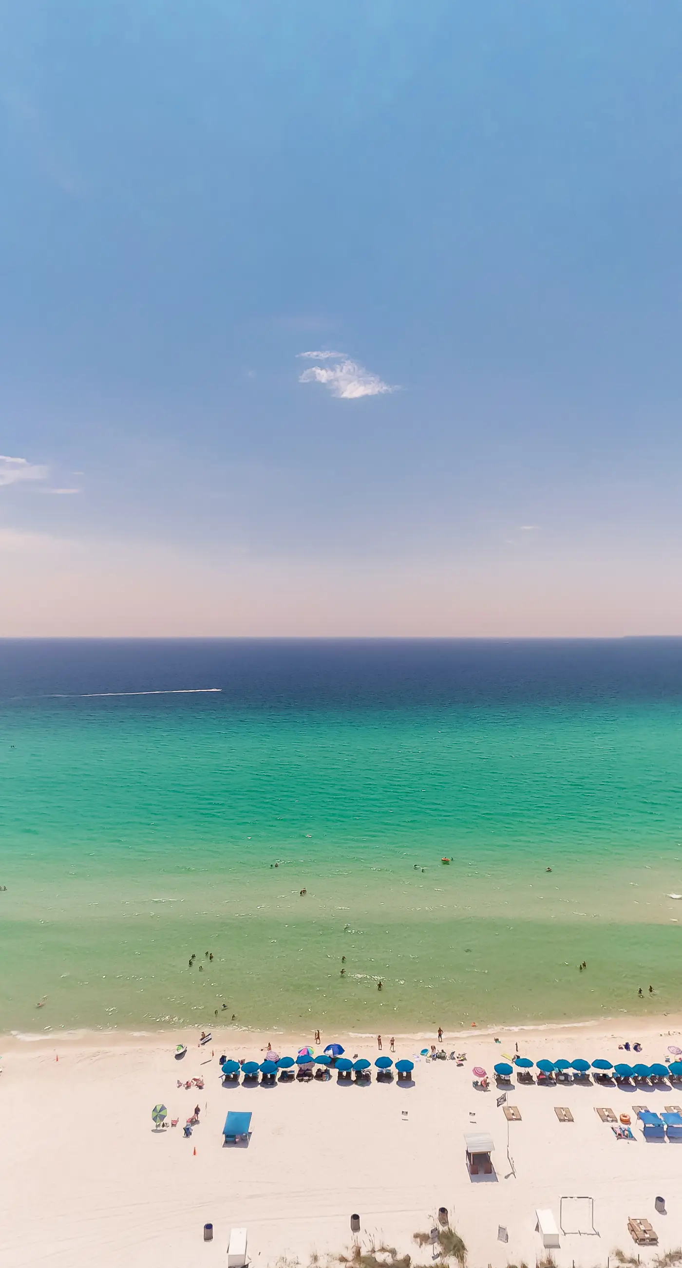 Lovely coastal condo with water views, pool, hot tub, private balcony & WD