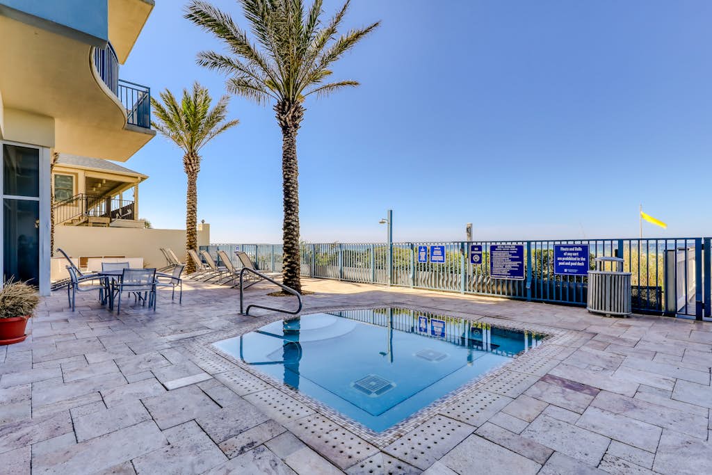Sterling Breeze 707 Beachside Paradise