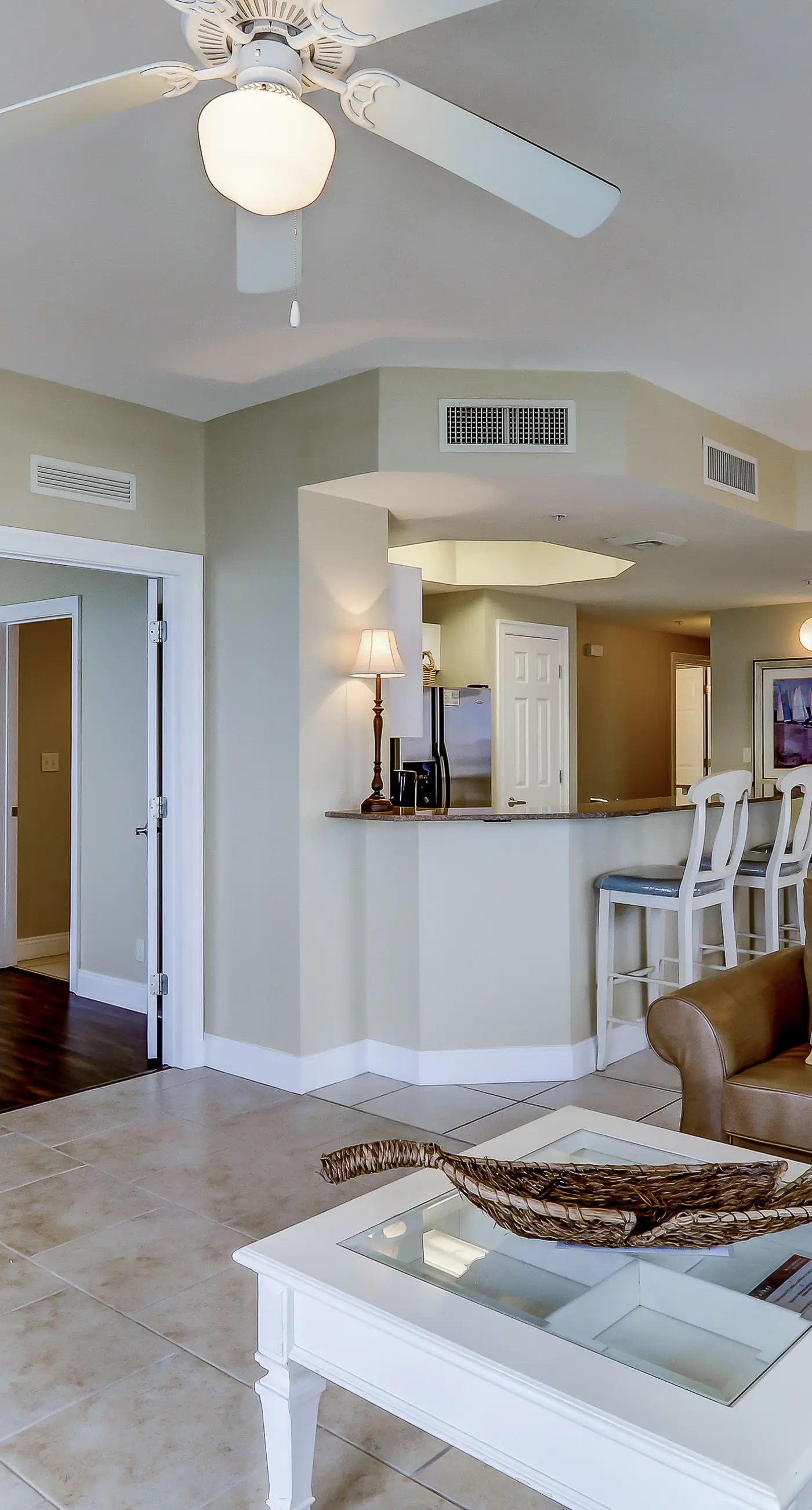 Homey Gulf-front condo with pools - walk to the beach & Pier Park