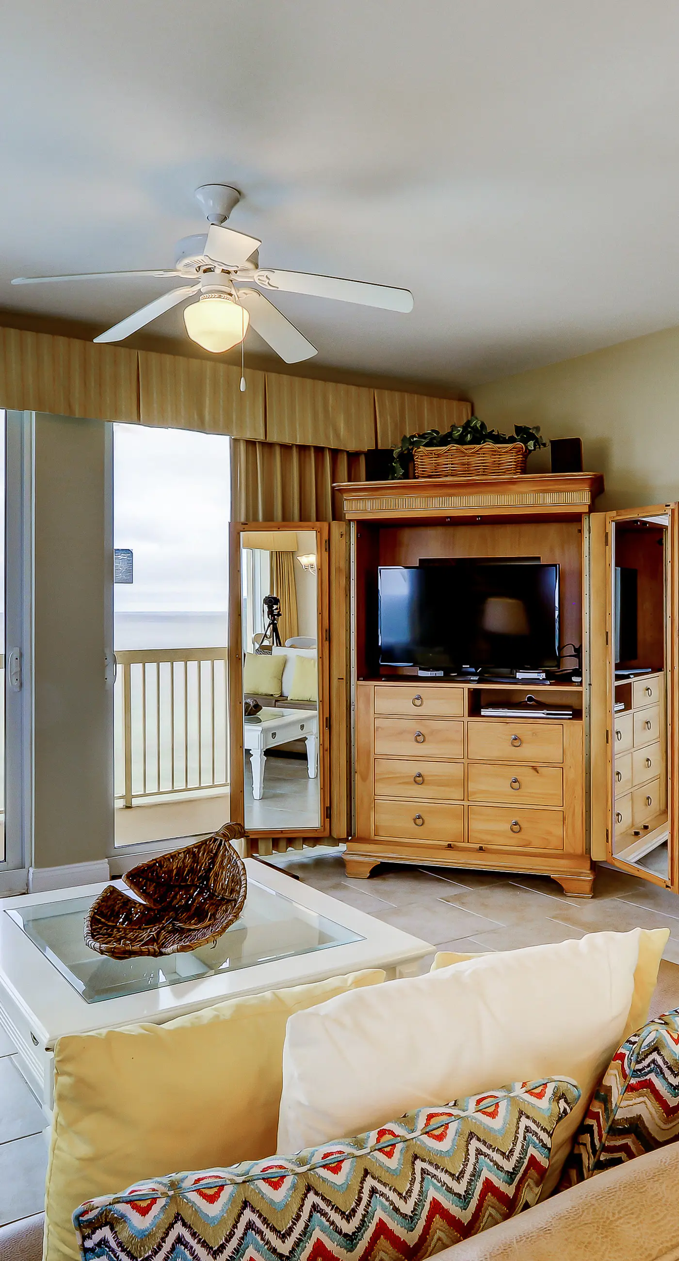 Homey Gulf-front condo with pools - walk to the beach & Pier Park