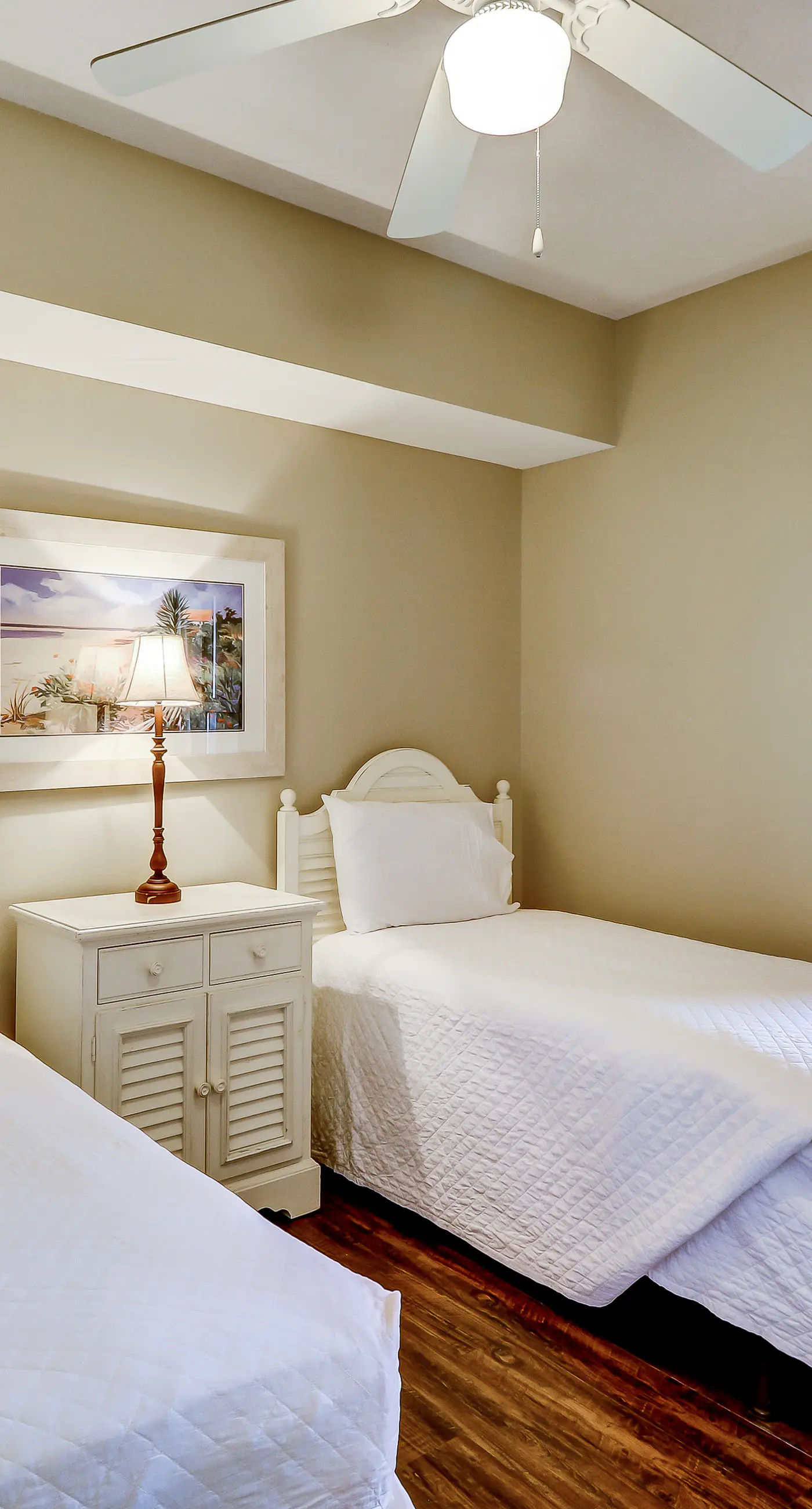 Homey Gulf-front condo with pools - walk to the beach & Pier Park