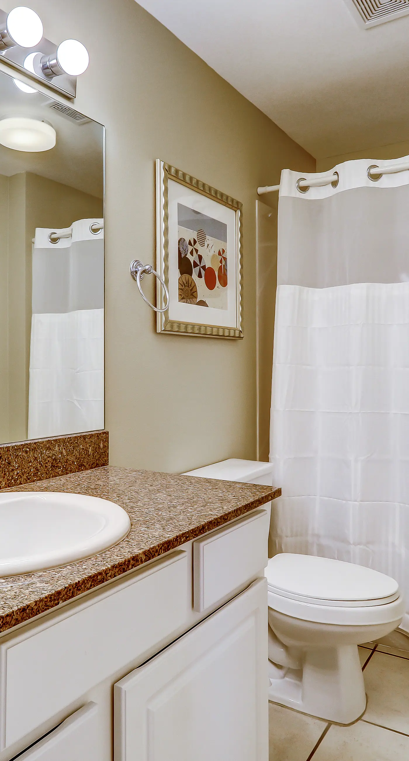Homey Gulf-front condo with pools - walk to the beach & Pier Park
