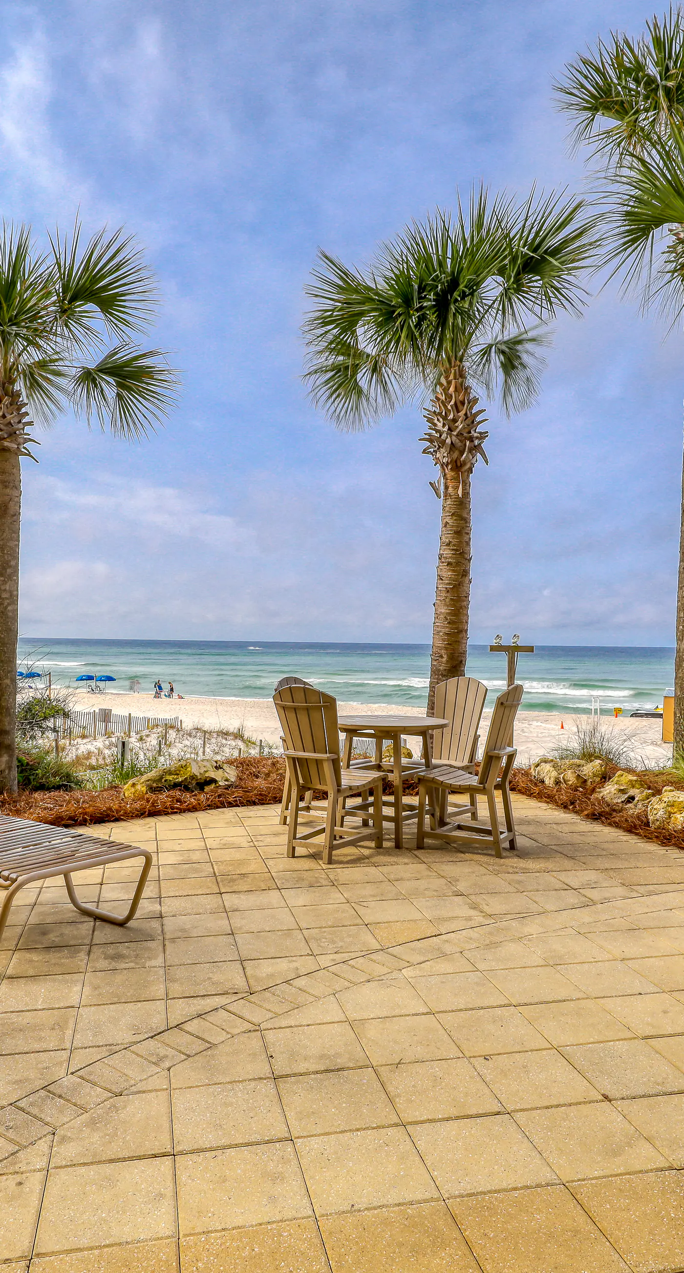 Homey Gulf-front condo with pools - walk to the beach & Pier Park