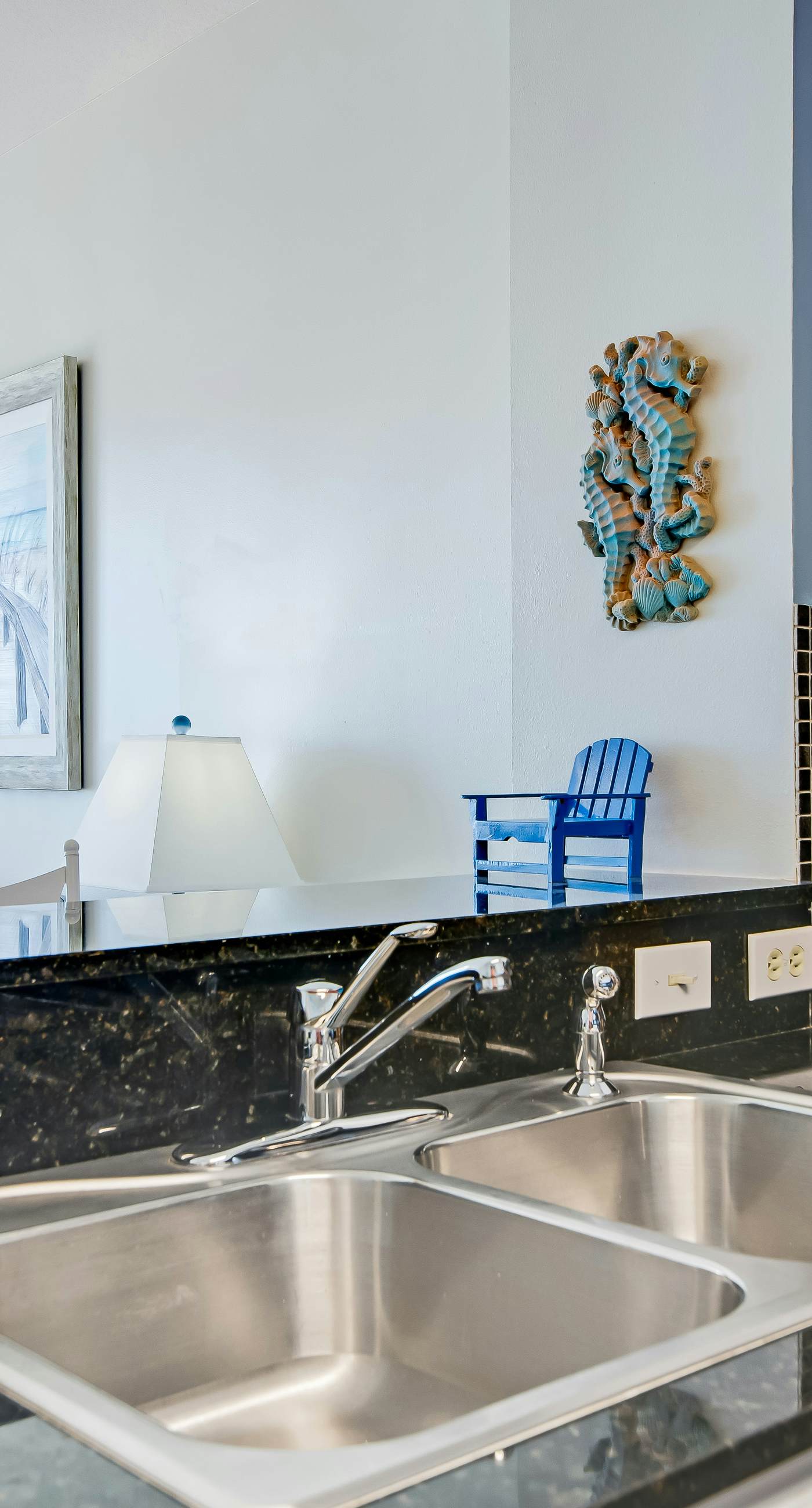 Cozy Calypso condo with balcony & view of the Gulf & Pool