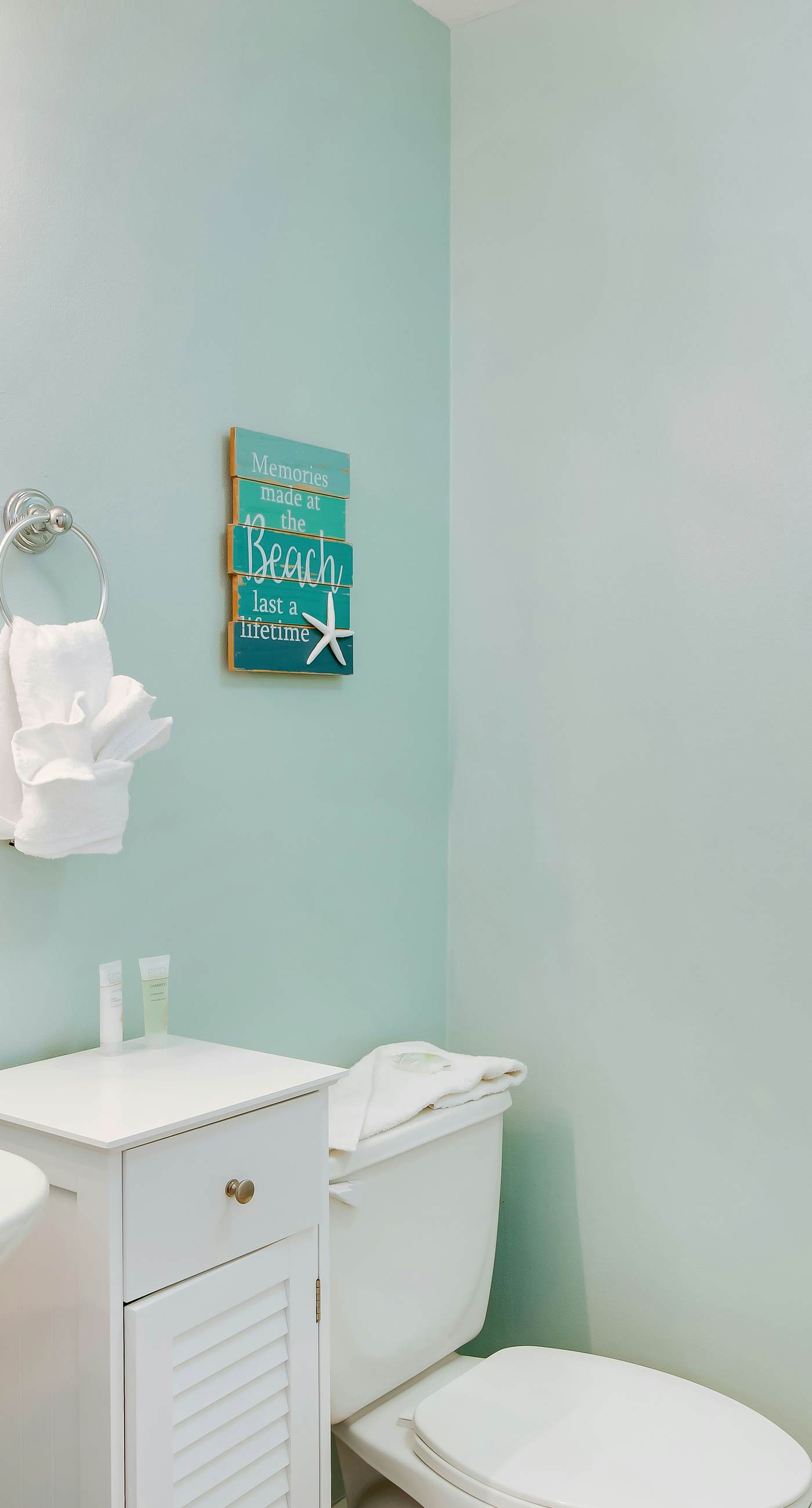 Cozy Calypso condo with balcony & view of the Gulf & Pool