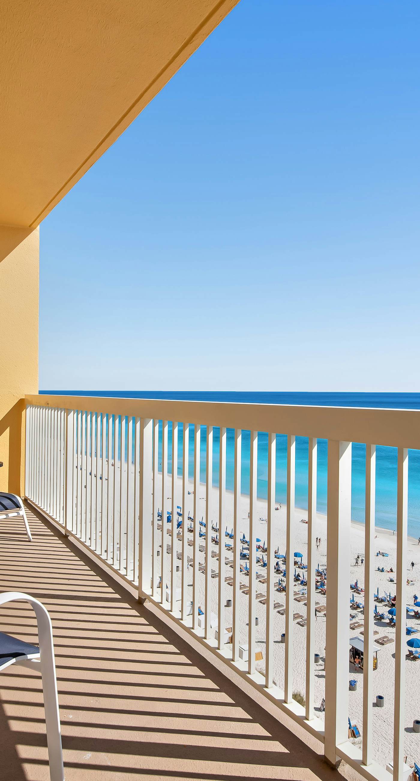 Cozy Calypso condo with balcony & view of the Gulf & Pool