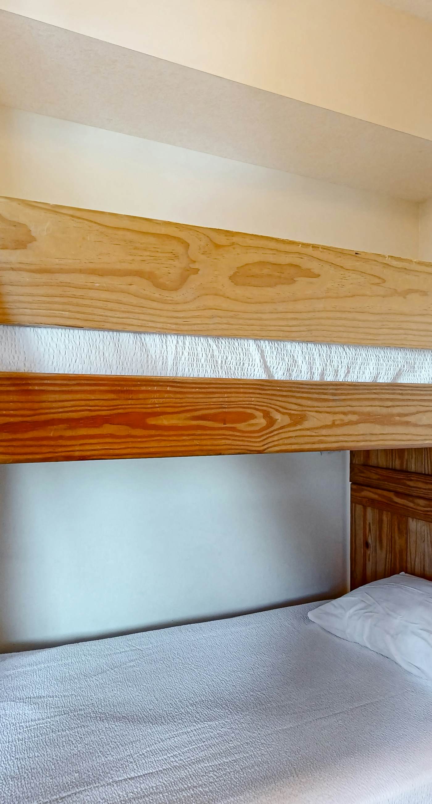 Tropical touches abound with balcony, pools, gym & beach access